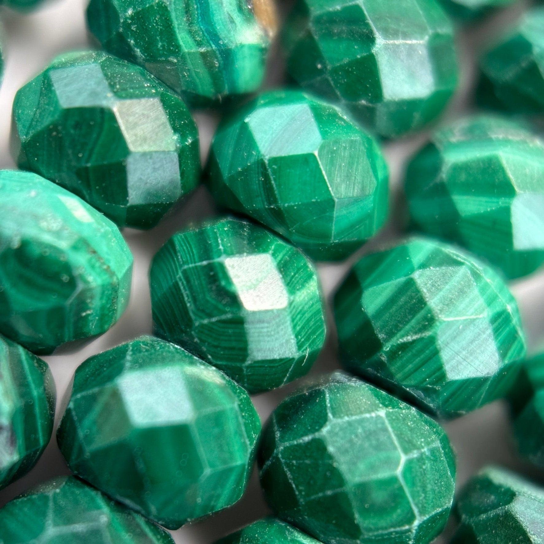 Malachite Faceted Rondelle Beads image 3