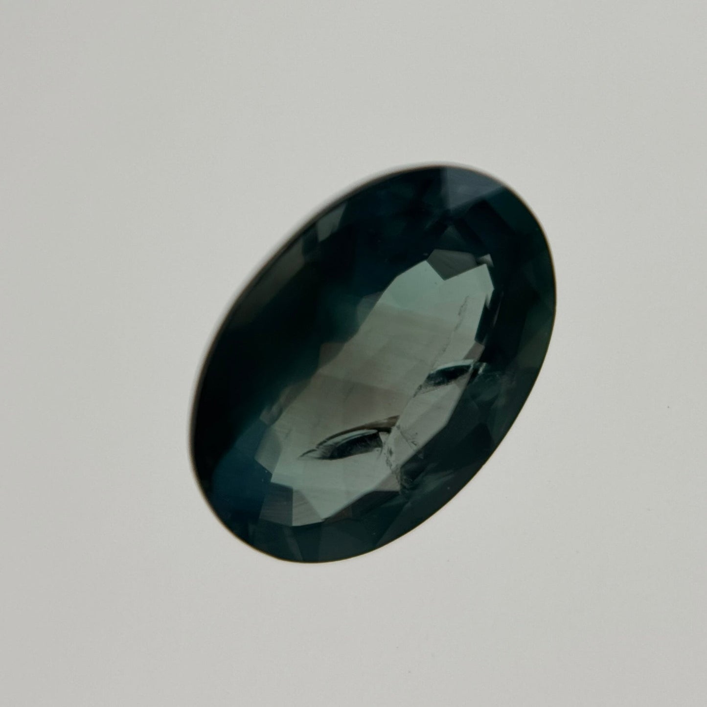 Natural Faceted Loose Alexandrite Gemstone image 3