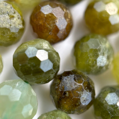 Garnet Faceted Round Beads image 4