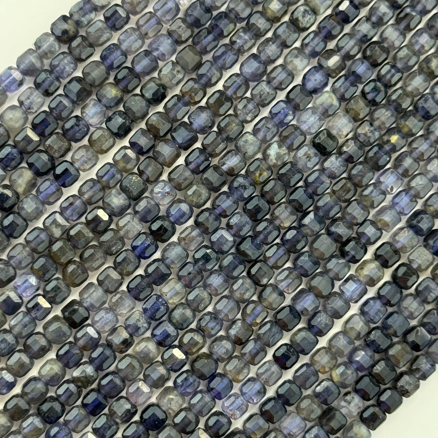 Iolite Square Beads image 3