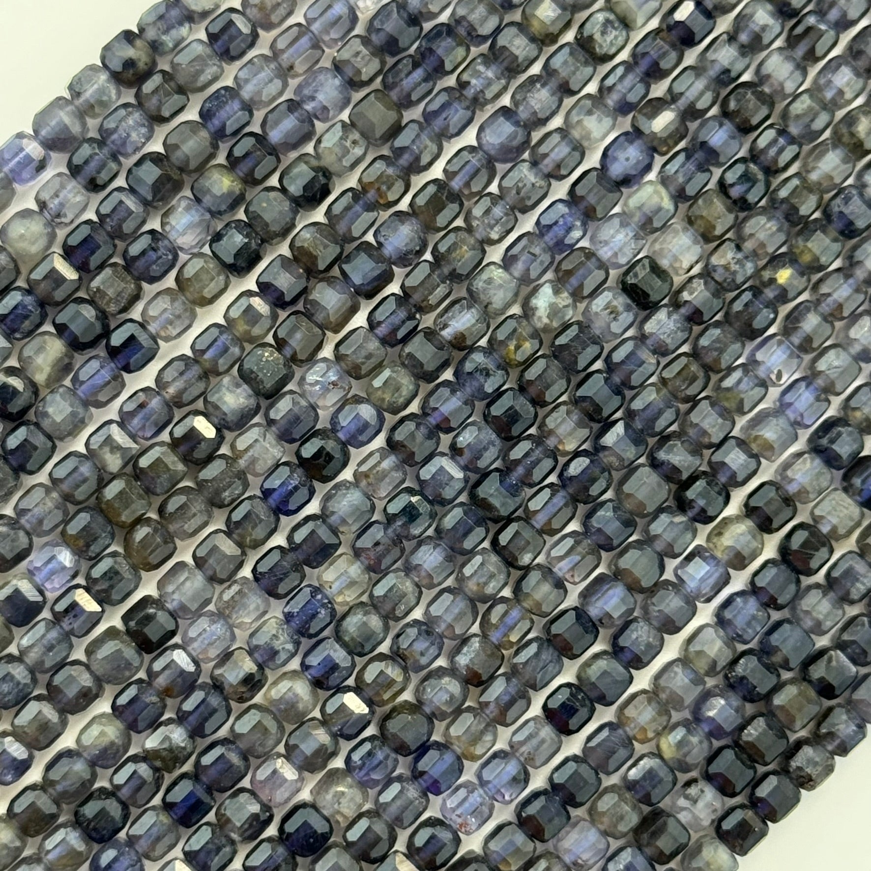 Iolite Square Beads image 3