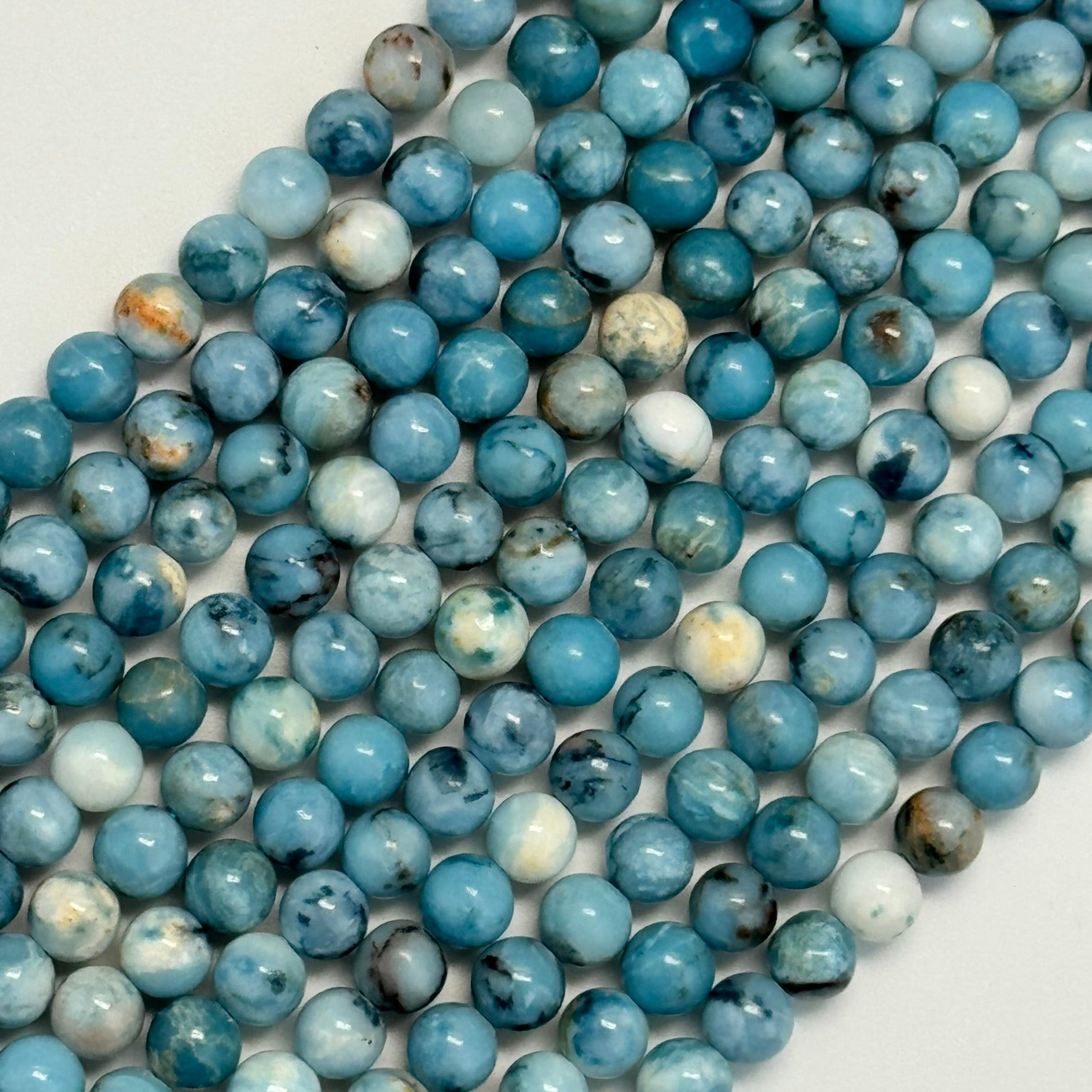 Blue Quartz Polished Round Beads image 0