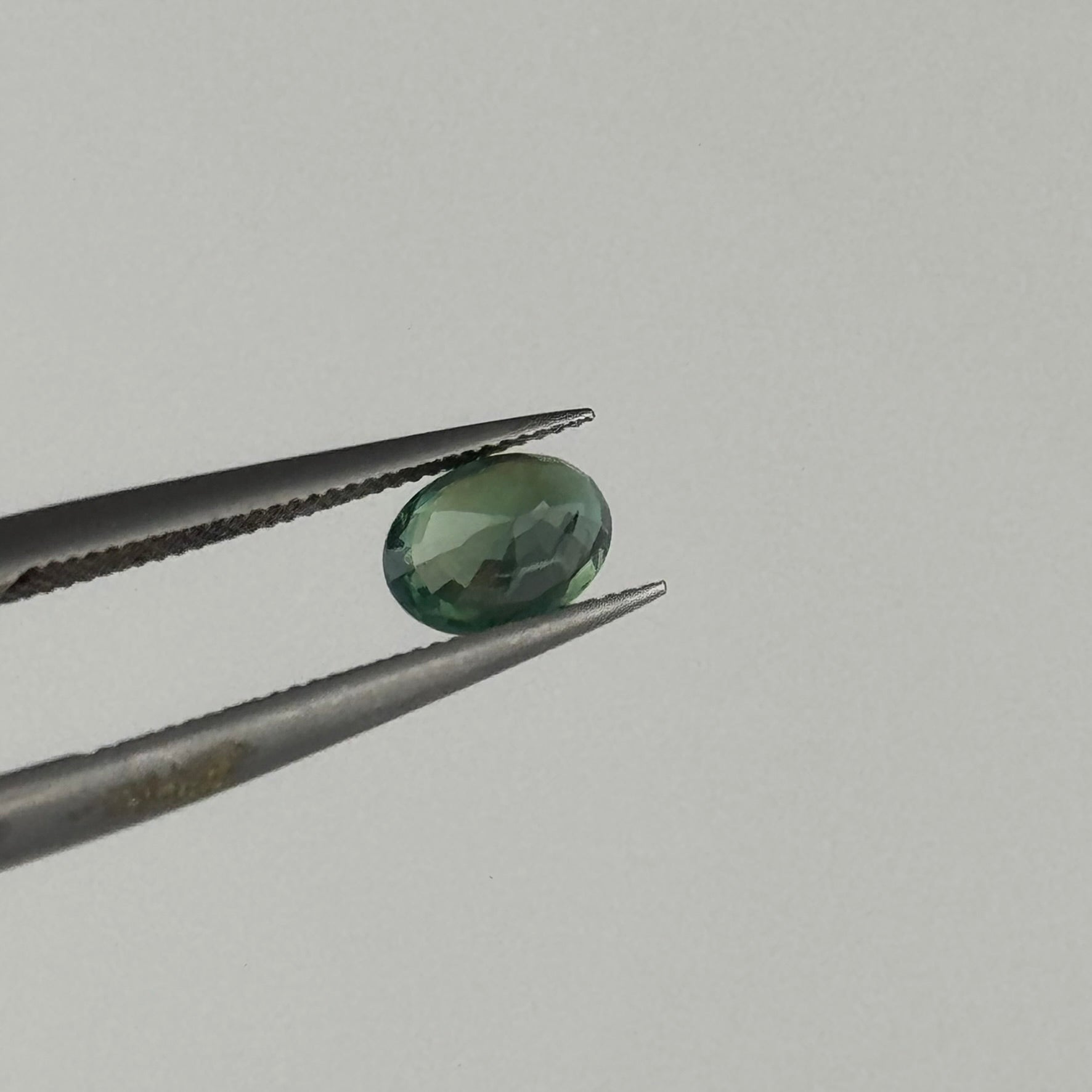 Natural Faceted Loose Alexandrite Gemstone image 2