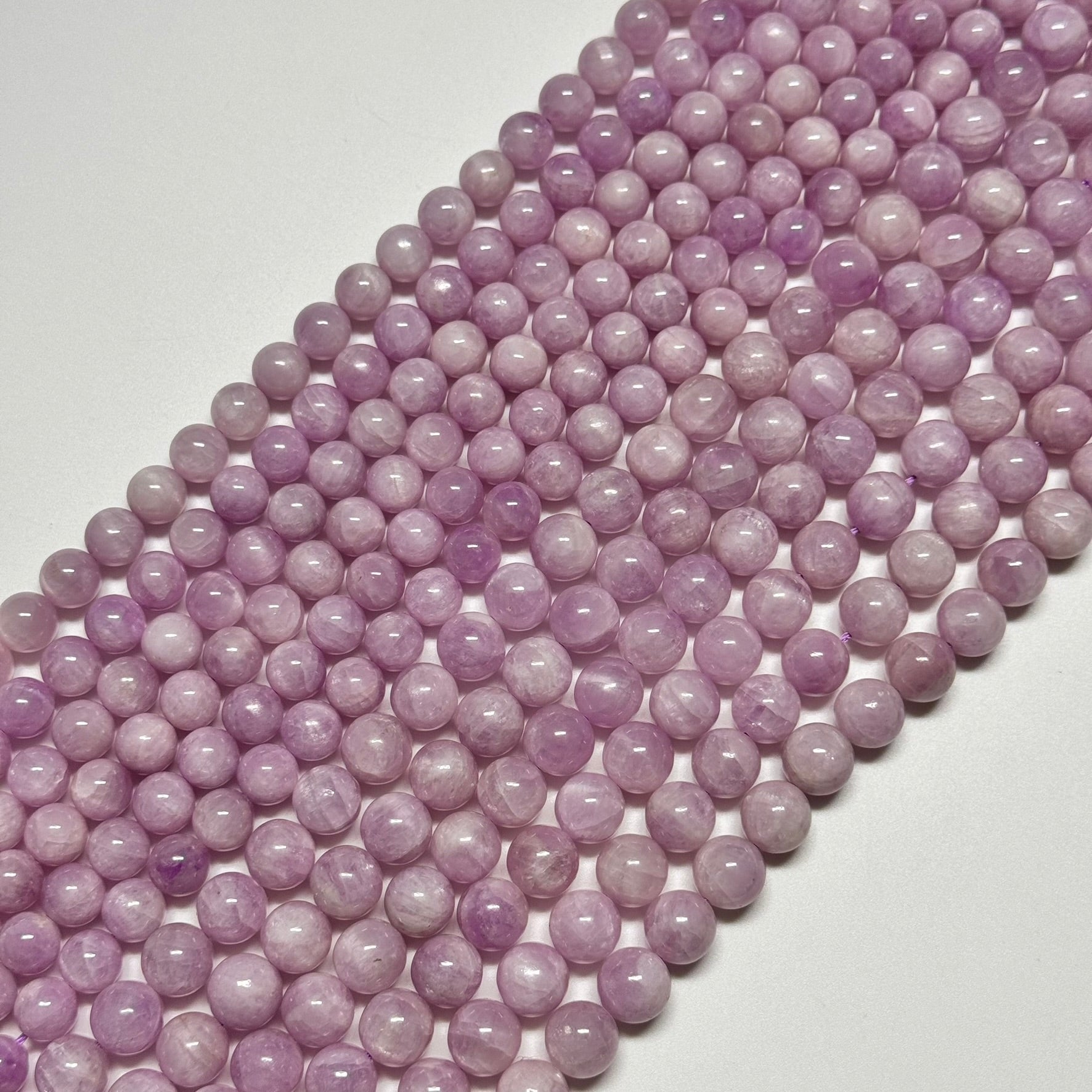 Kunzite AAA Polished  Round Beads image 3