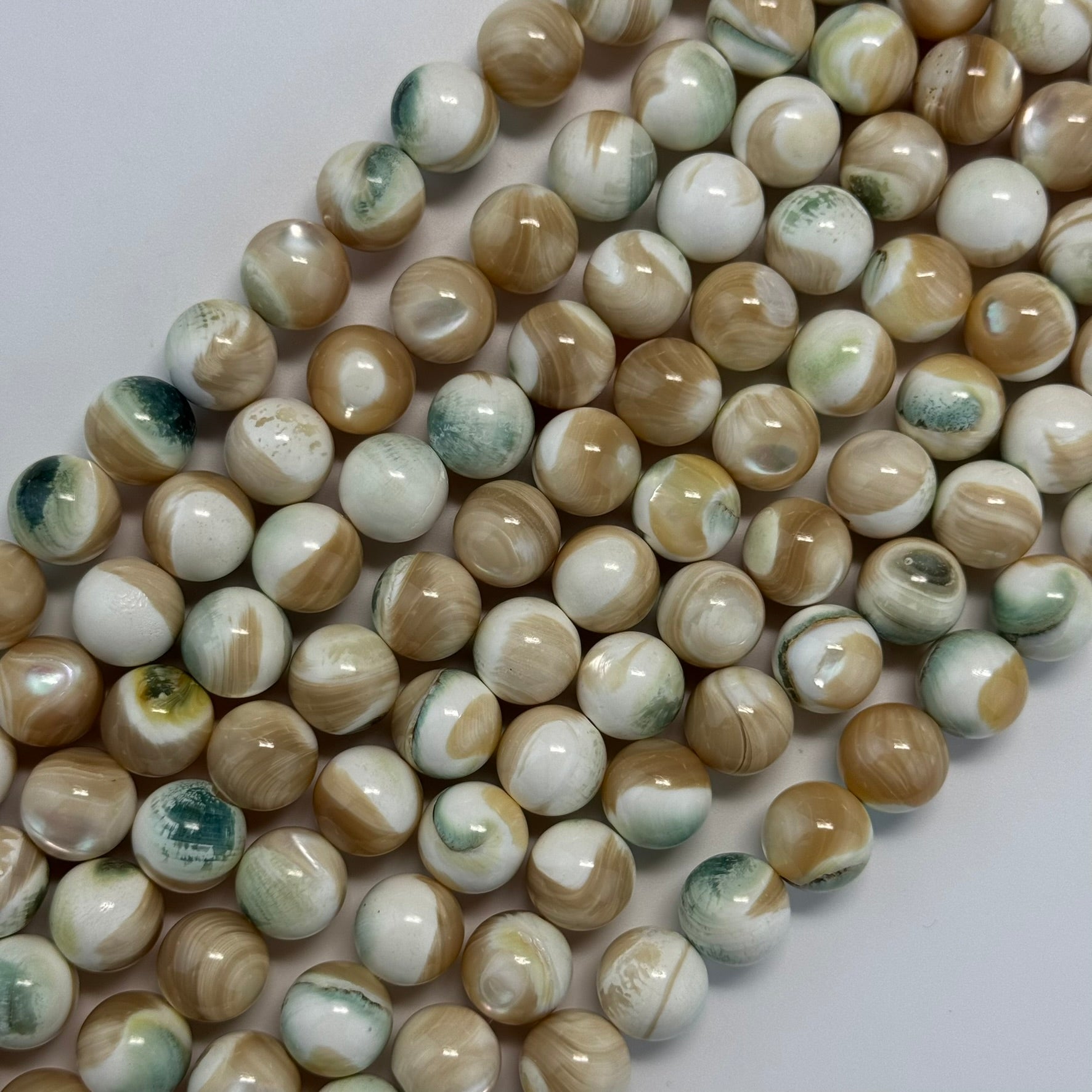 Green Shell Polished Round Beads image 6