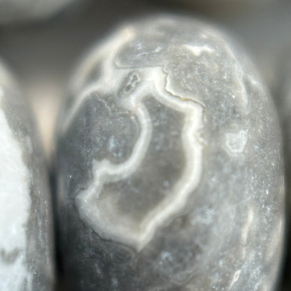 Grey Crazy Lace Agate  Frosted Rondelle Bead image 4