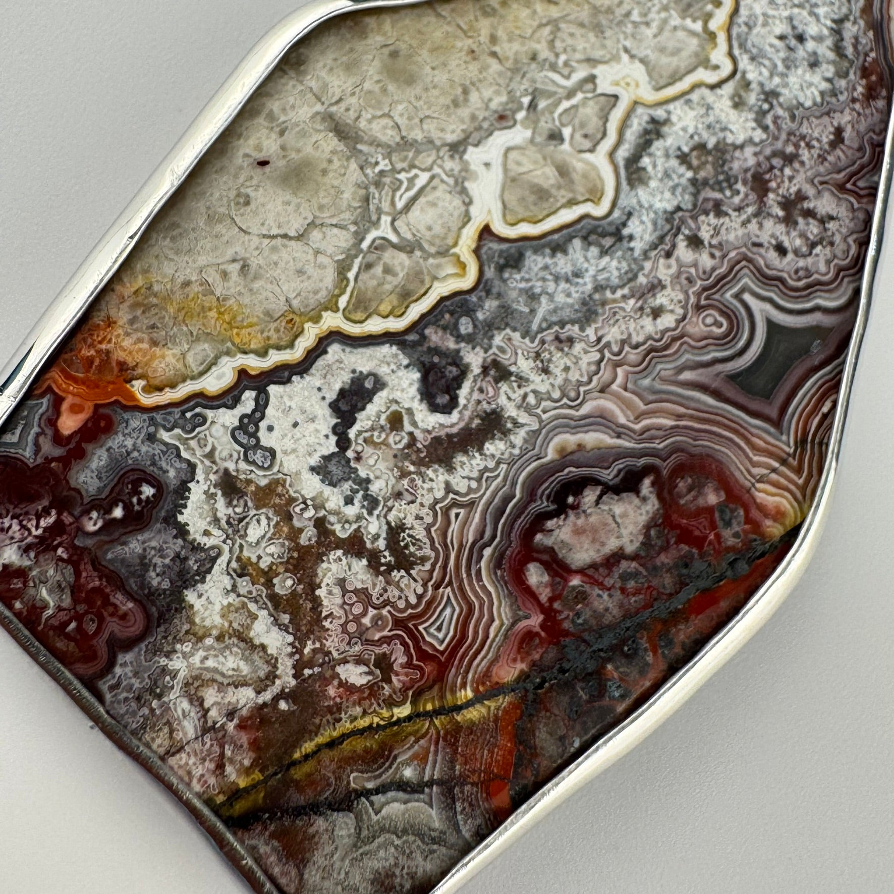 Double-Sided Mexican Crazy Lace Agate 925 Sterling Silver Pendant image 3