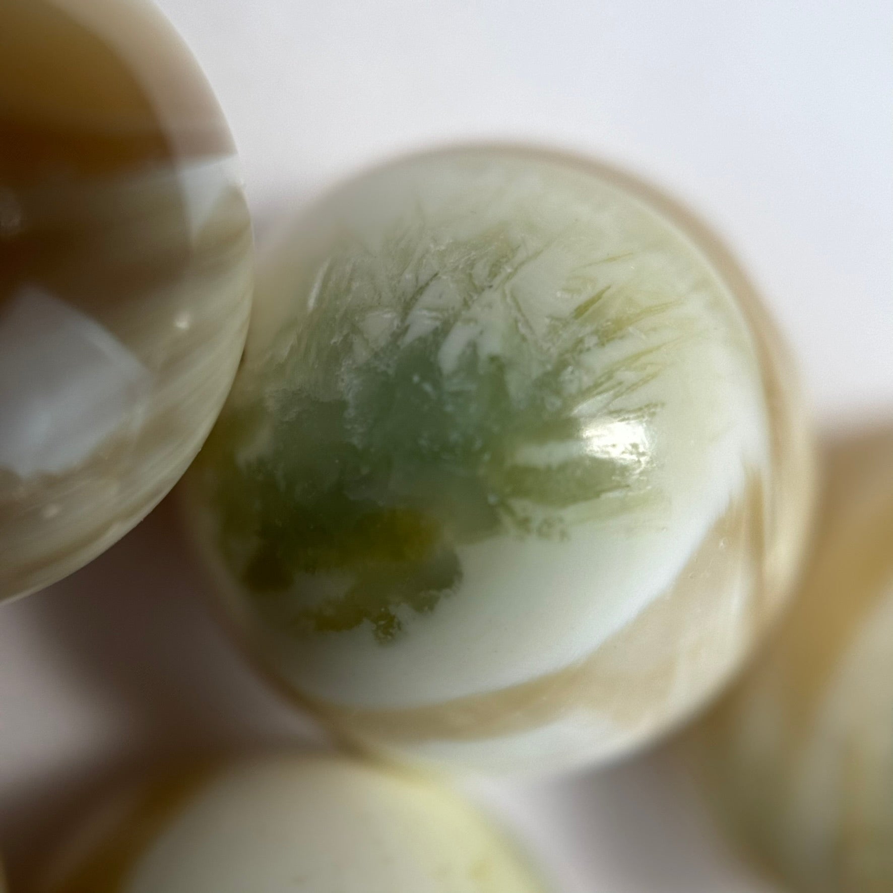 Green Shell Polished Round Beads image 3