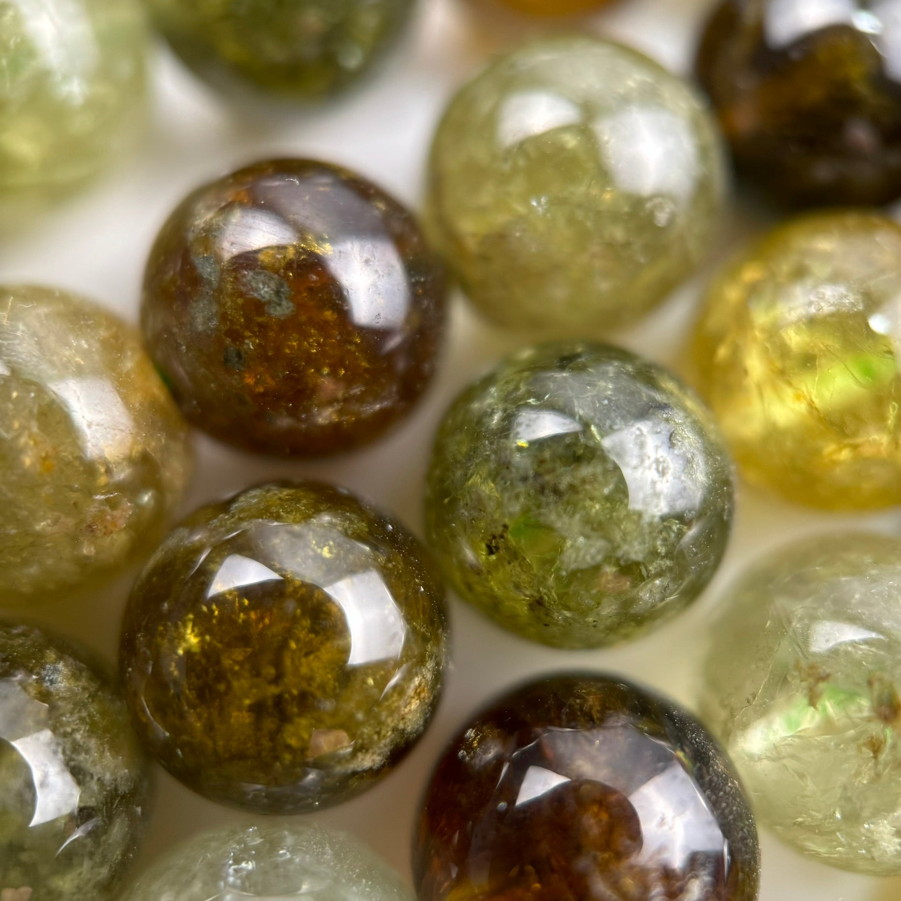 Green Garnet Polished Round Beads image 7
