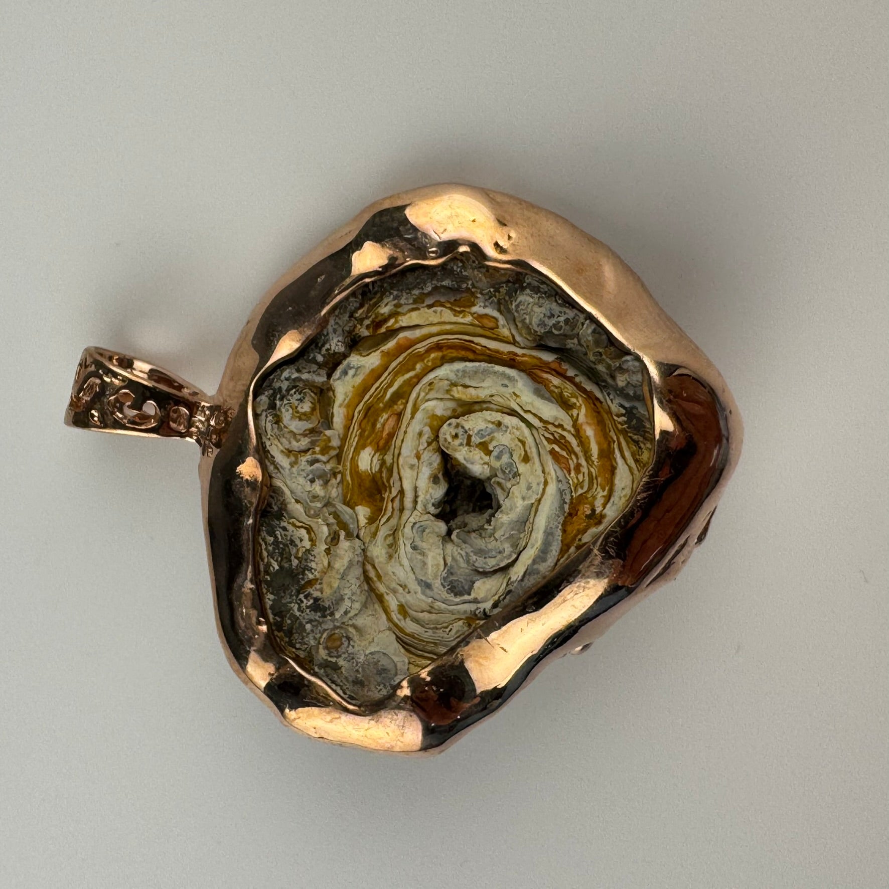 Druzy Chalcedony Quartz Coral Reef Pendant with Blue Sapphire(Rose Gold Plating) image 7
