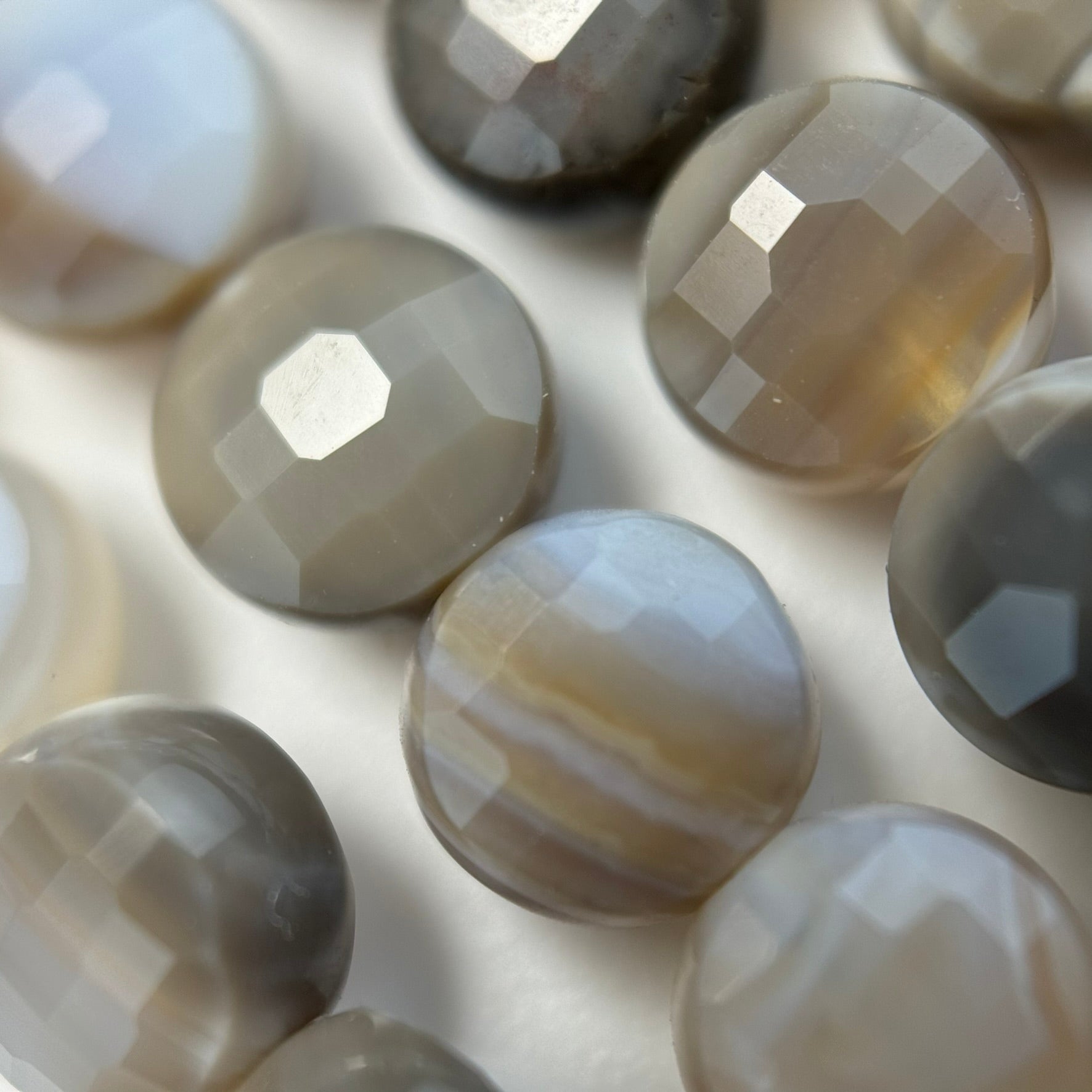 Banded Agate Gemstone Beads - Lentil Shape - Faceted Finish 