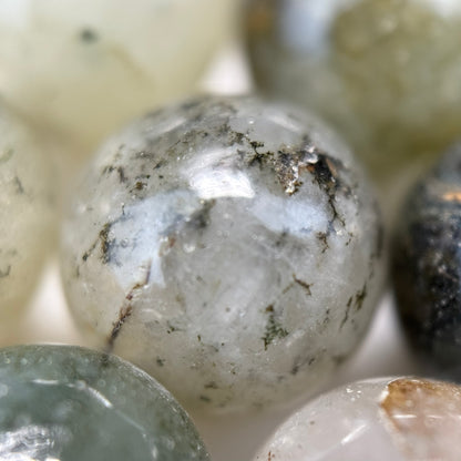 Chlorite Quartz Polished Round Beads image 6