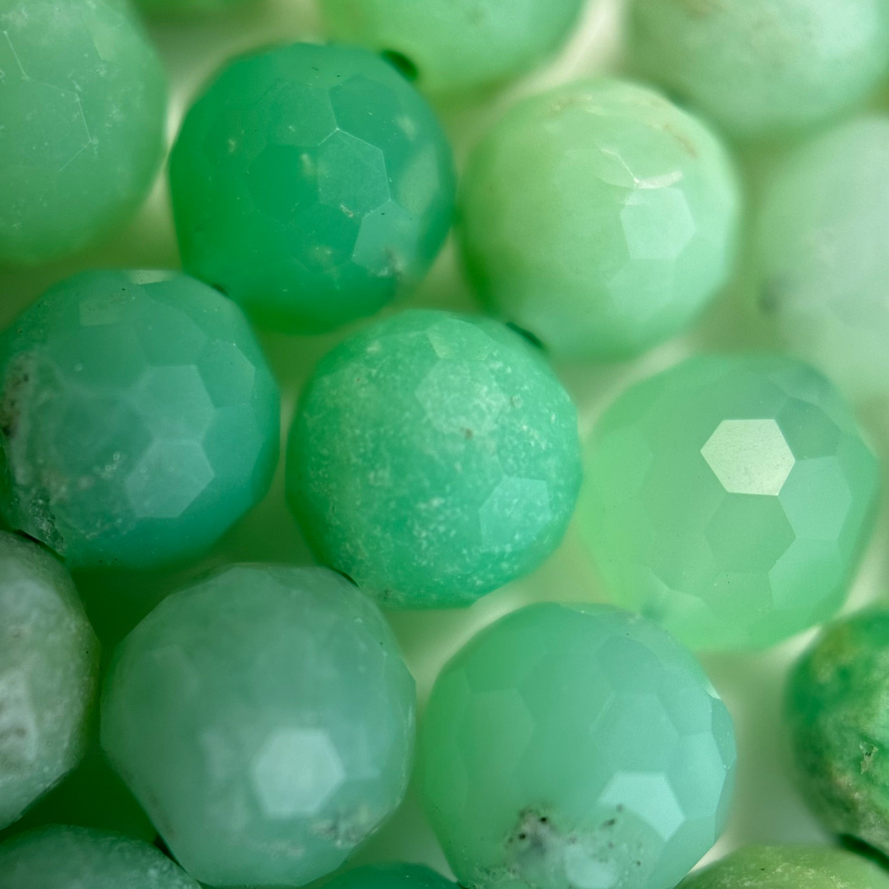 Chrysoprase Faceted Round Beads image 10