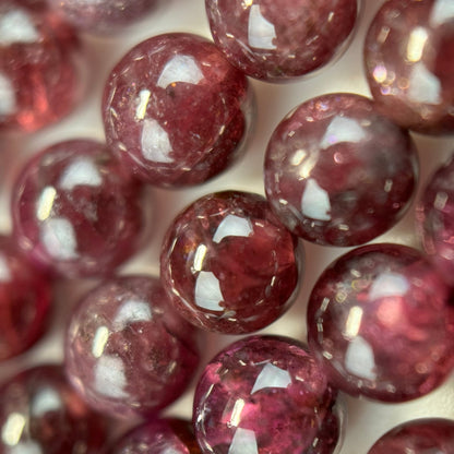 Rhodolite Grape Garnet Polished Round Beads image 2