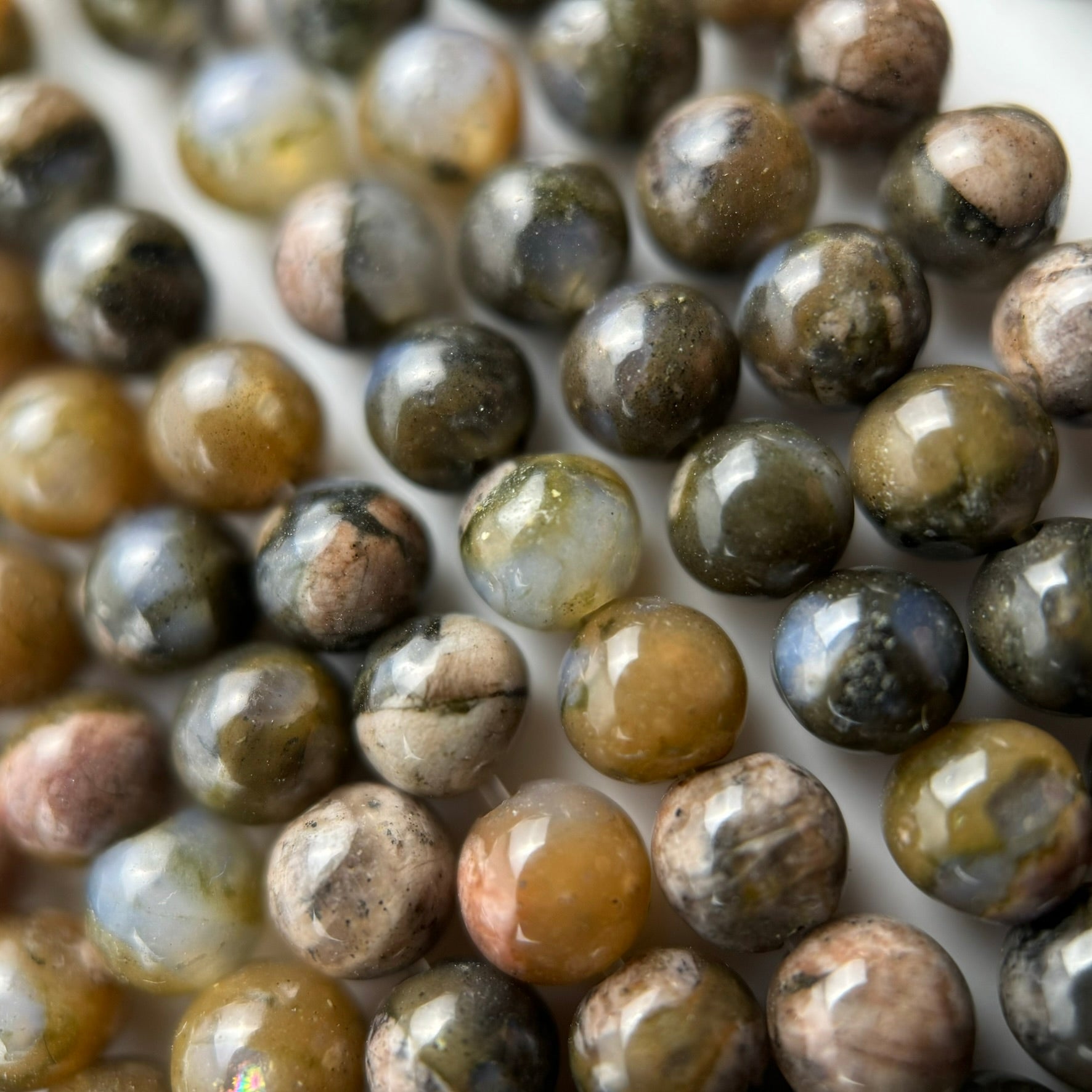 Lianite Polished Round Beads image 7