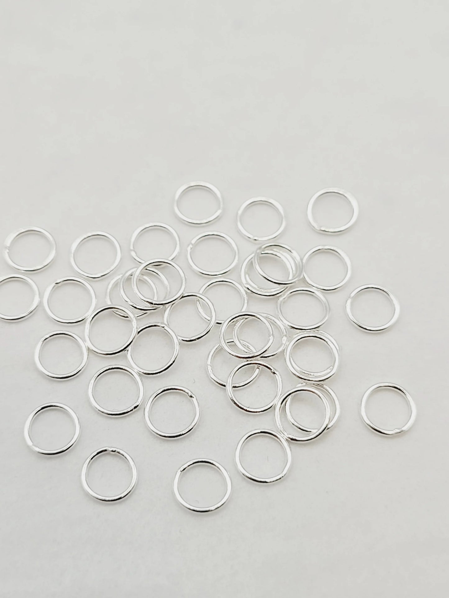 4mm Jump Rings | Closed image 0