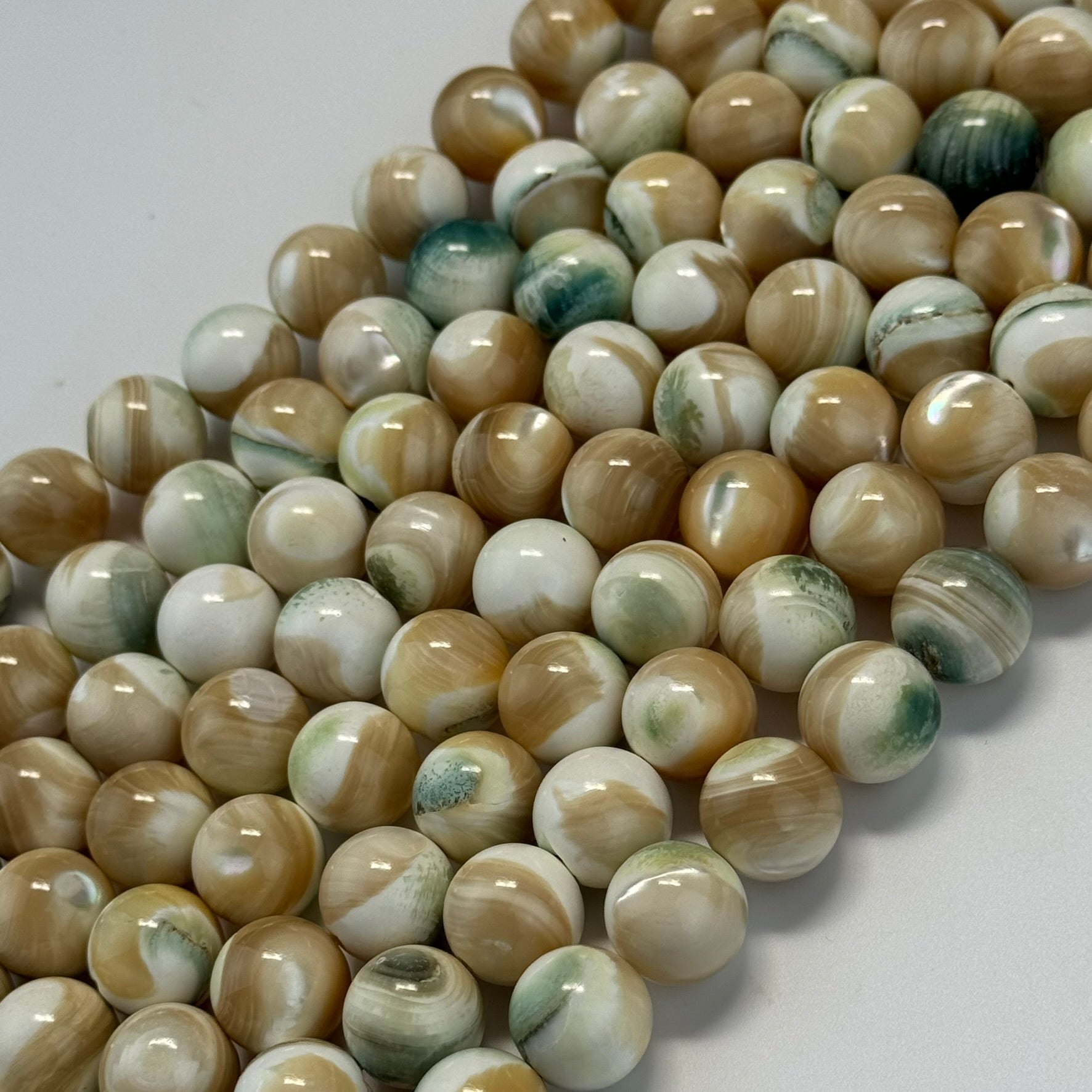 Green Shell Polished Round Beads image 4