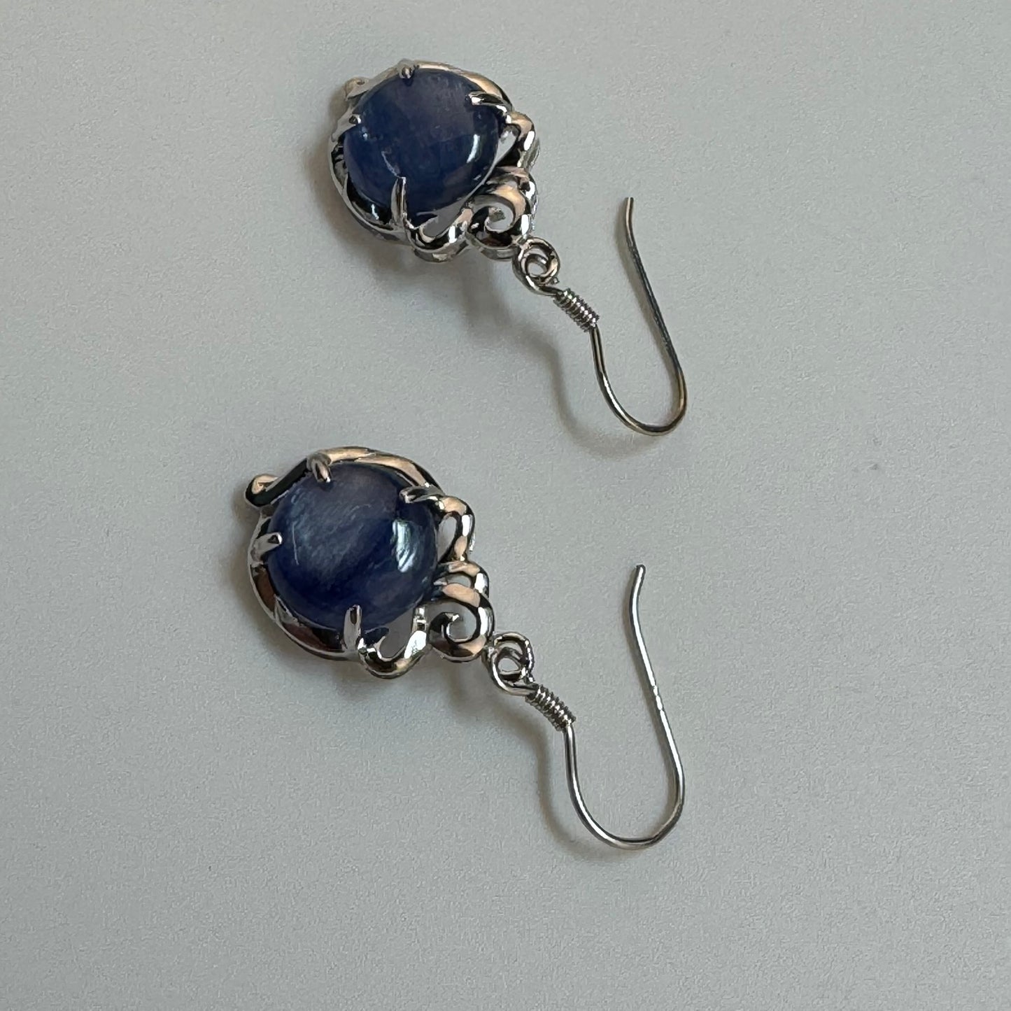 Blue stone earrings in Sterling Silver ÃƒÆ’Ã‚Â¢ÃƒÂ¢Ã¢â‚¬Å¡Ã‚Â¬ÃƒÂ¢Ã¢â€šÂ¬Ã‚Â¹