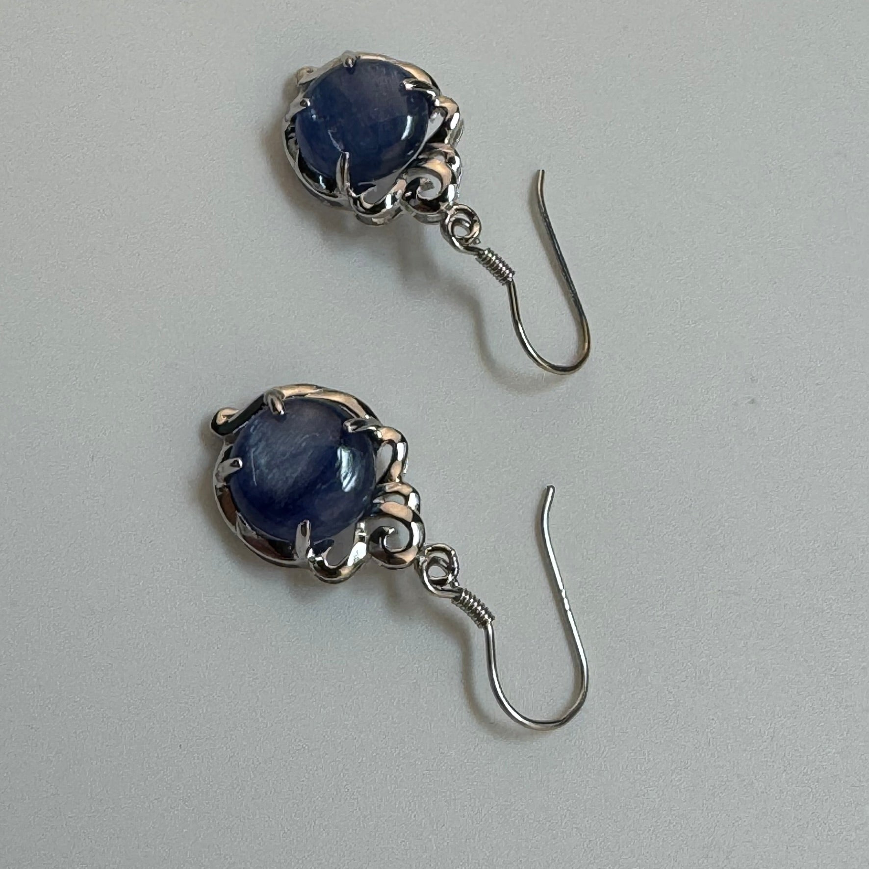 Blue stone earrings in Sterling Silver ÃƒÆ’Ã‚Â¢ÃƒÂ¢Ã¢â‚¬Å¡Ã‚Â¬ÃƒÂ¢Ã¢â€šÂ¬Ã‚Â¹
