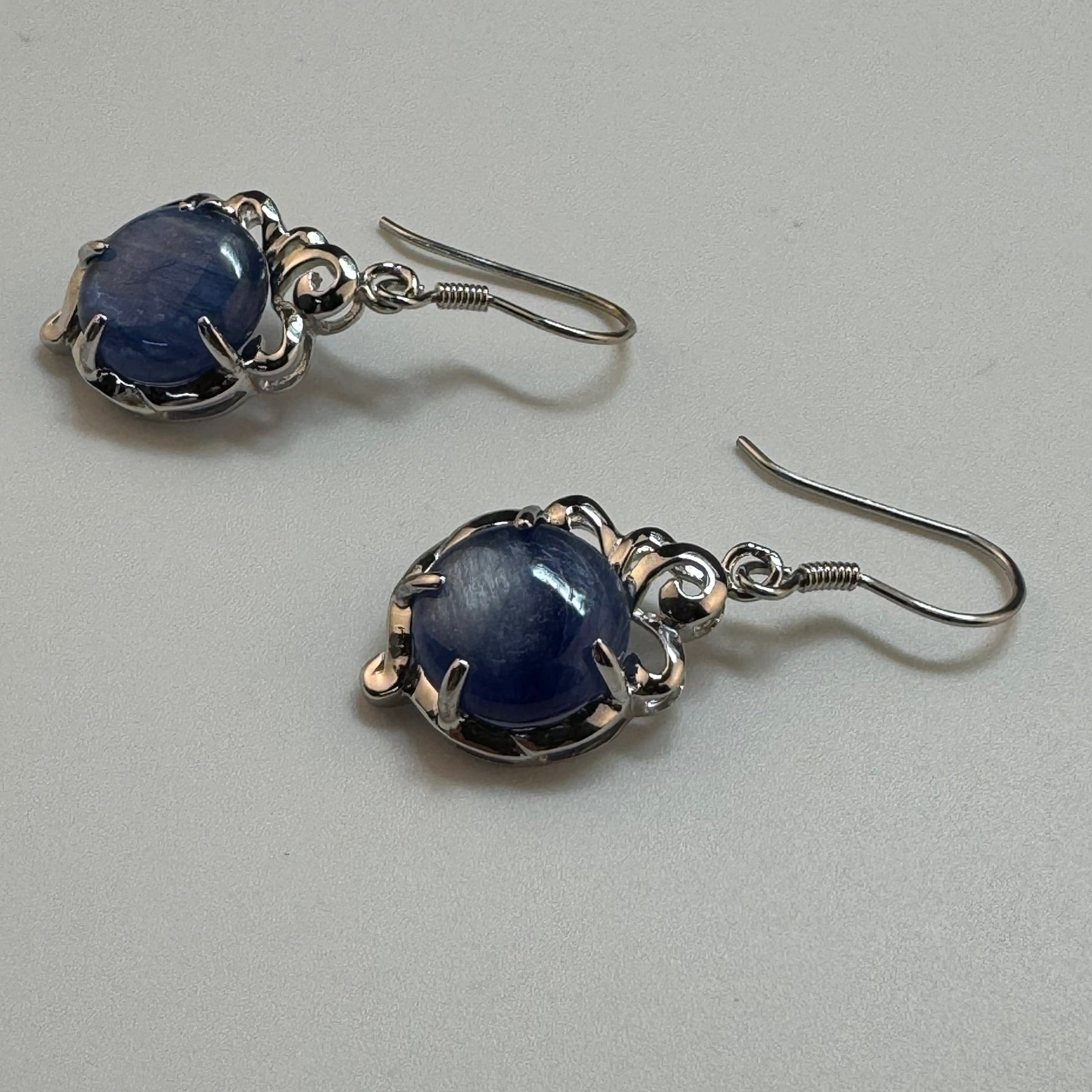 Blue stone earrings in Sterling Silver ÃƒÆ’Ã‚Â¢ÃƒÂ¢Ã¢â‚¬Å¡Ã‚Â¬ÃƒÂ¢Ã¢â€šÂ¬Ã‚Â¹