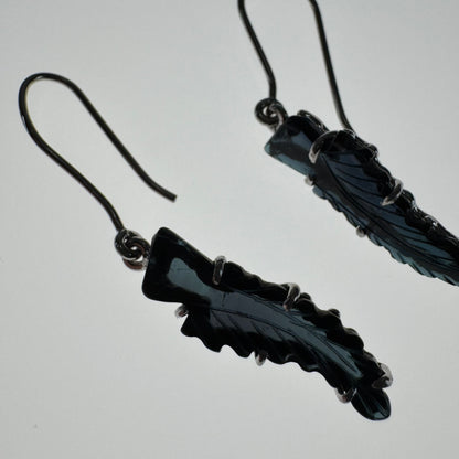 Hand carved blue Tourmaline earring from Brazil, set in sterling silver 925