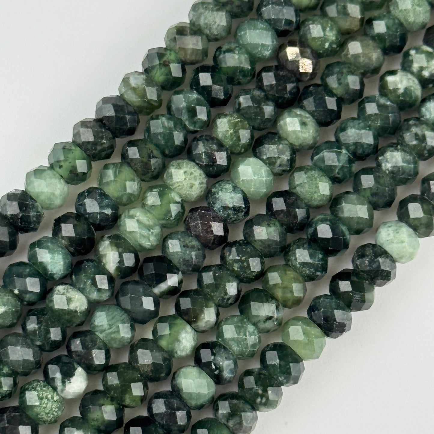 Serpentine Faceted Rondelle Beads - (A Quality)