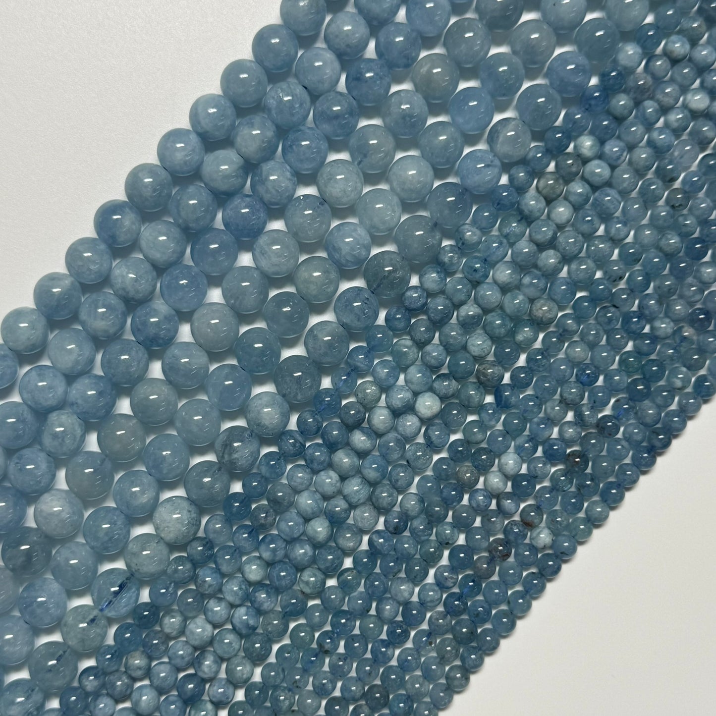 Aquamarine Round Polished Beads - (AA Quality)