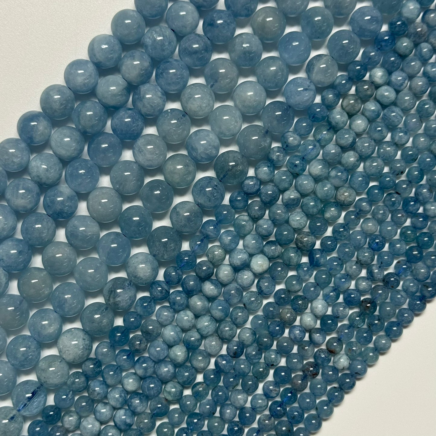 Aquamarine Round Polished Beads - (AA Quality)