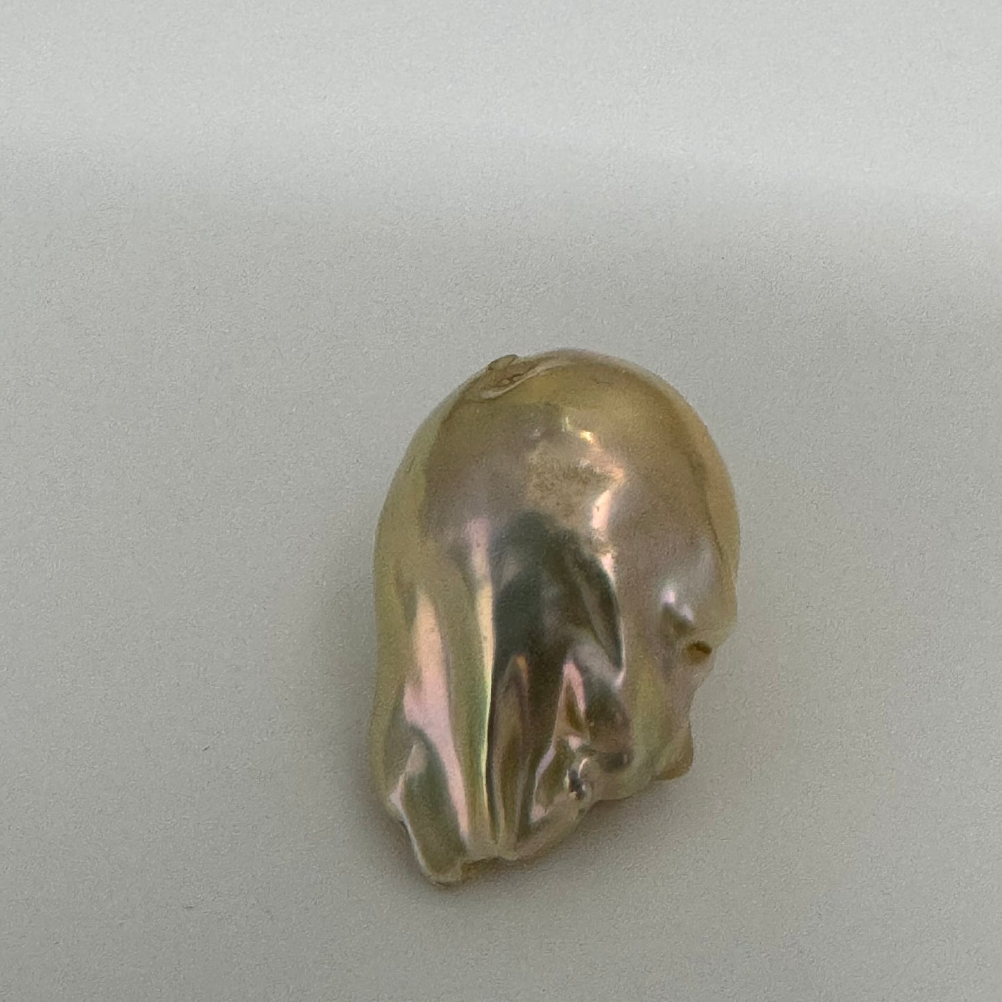Souffle Golden Freshwater Pearl (AAA Quality)