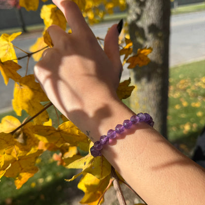Diamond-Cut Amethyst Beaded Bracelet – Natural Gemstone Accessory - (AAA Quality)