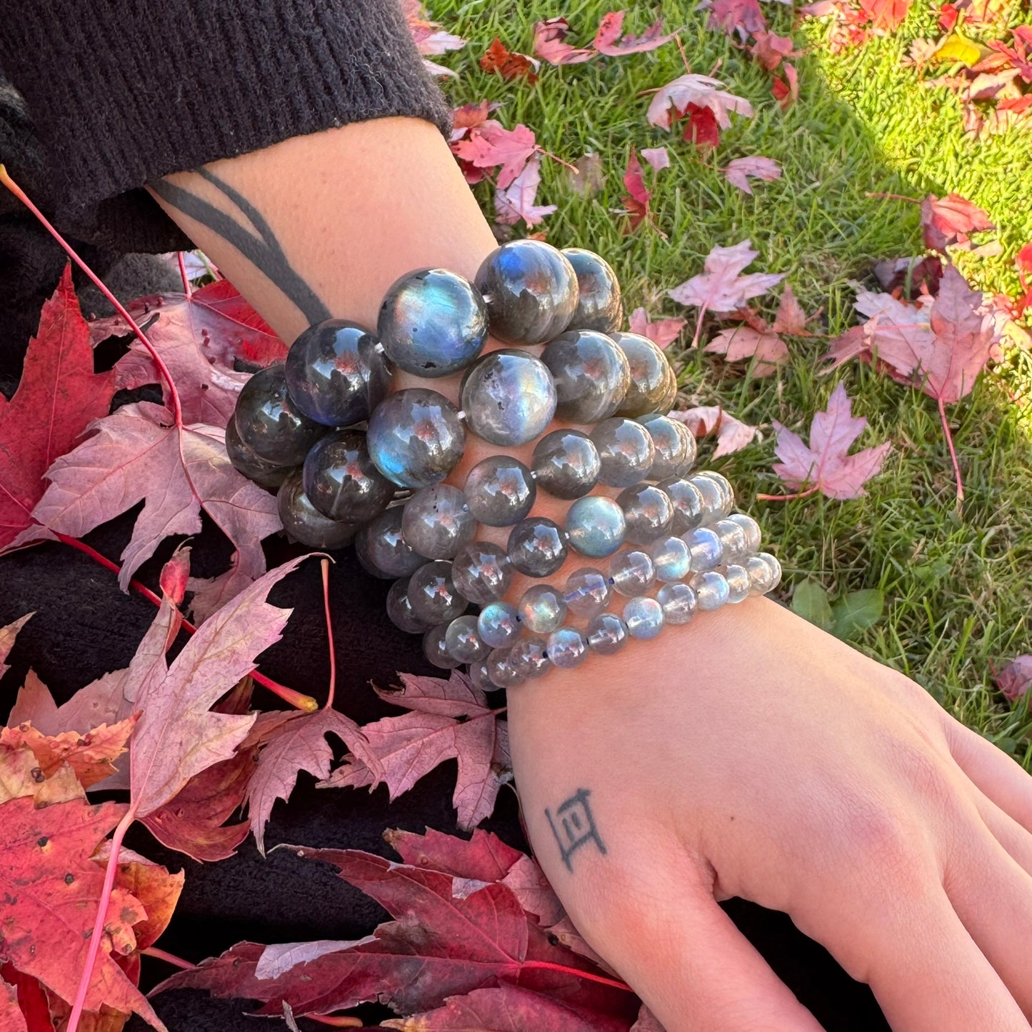 Labradorite Bracelet – Natural Gemstone Jewelry