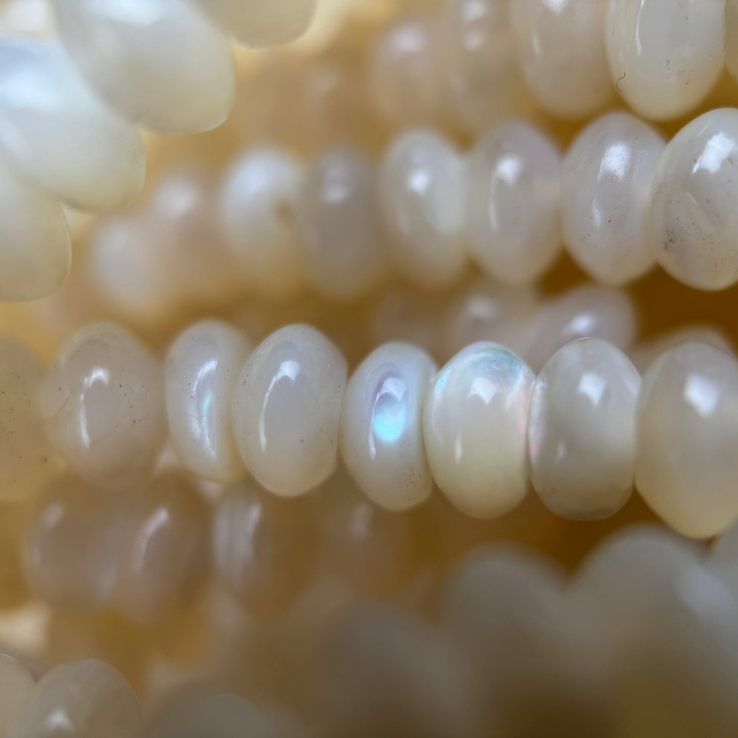 Cream Beige Mother Of Pearl Polished Rondelle Beads