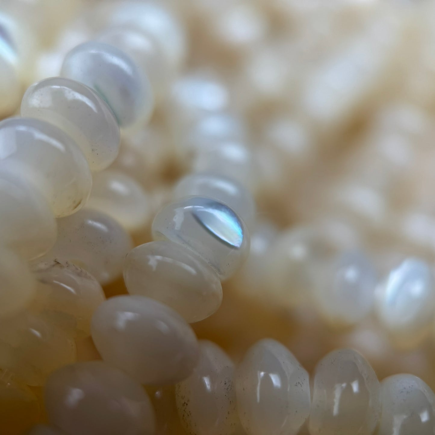 Cream Beige Mother Of Pearl Polished Rondelle Beads