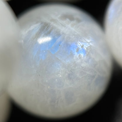 Moonstone Polished Round Beads - (A Quality)
