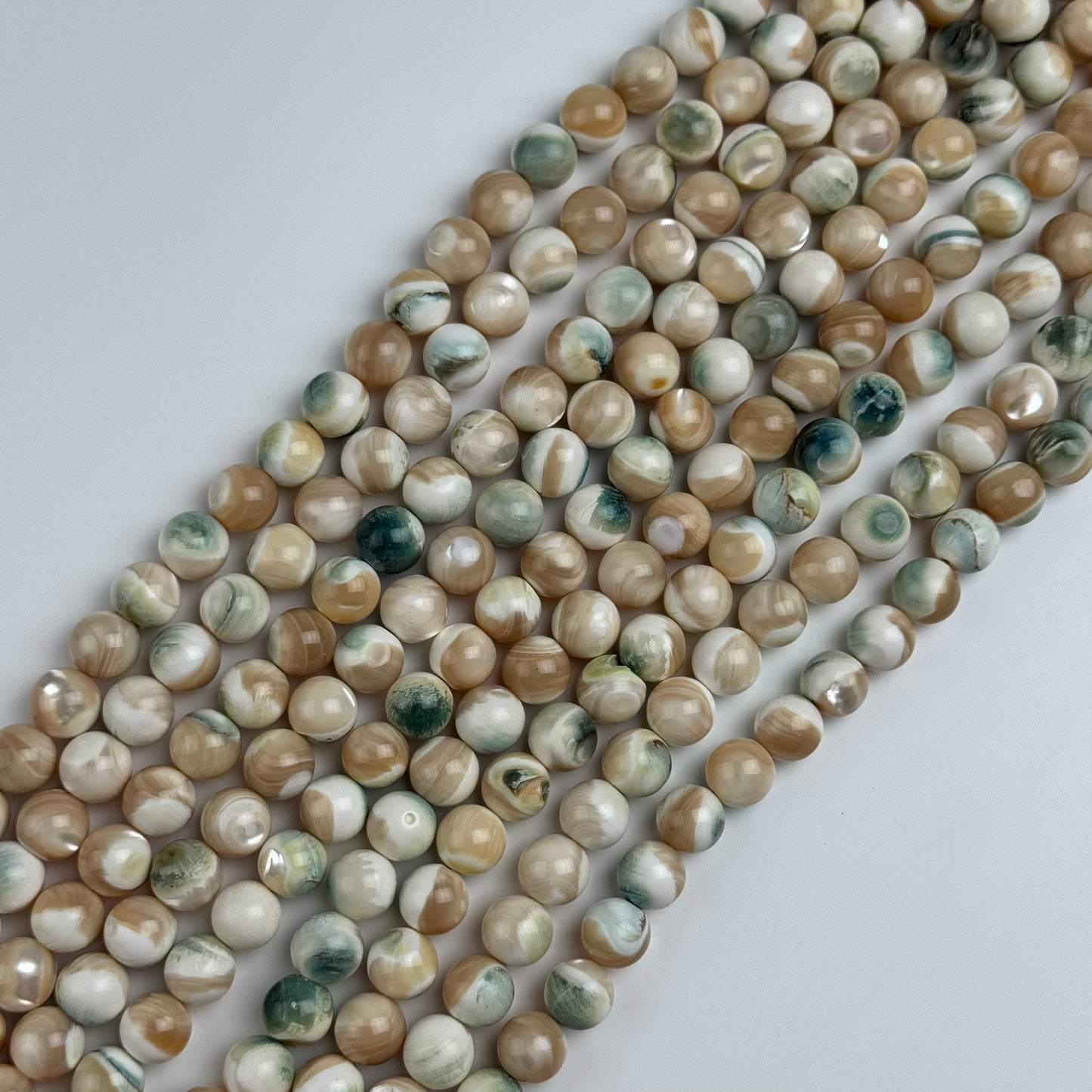 Green Shell Mother Of Pearl Polished Round Beads