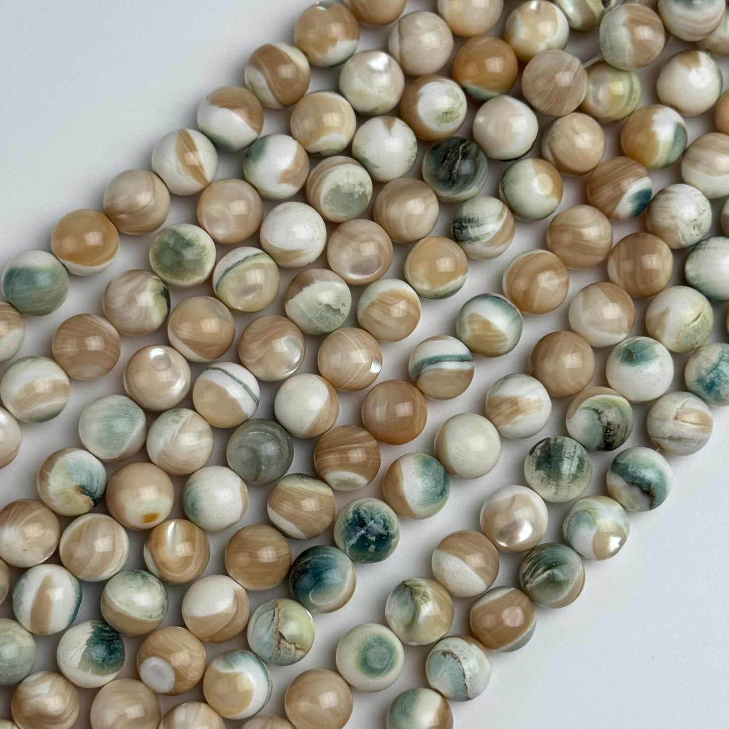 Green Shell Mother Of Pearl Polished Round Beads