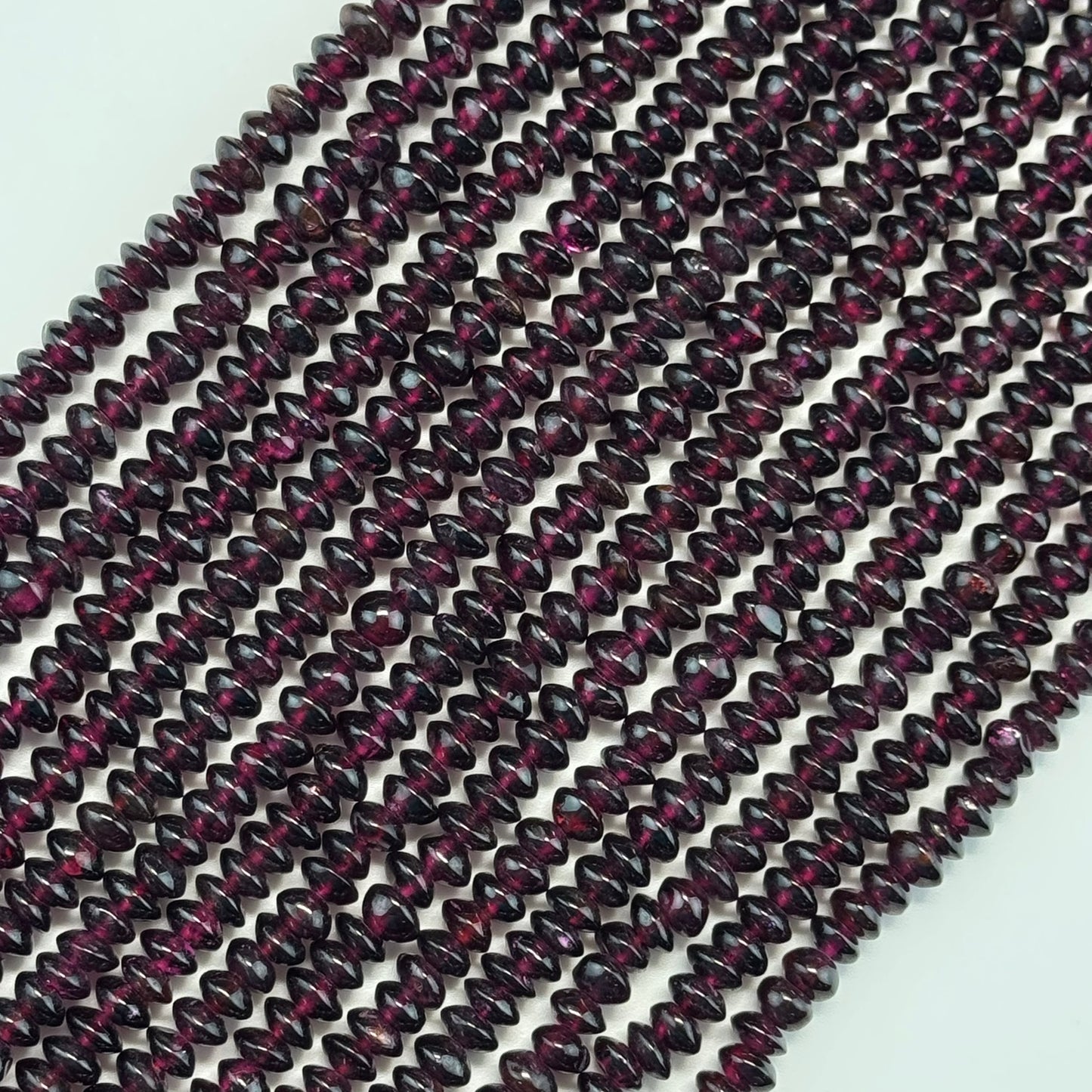 Garnet Polished Spaceship Gemstone Beads (A Quality)