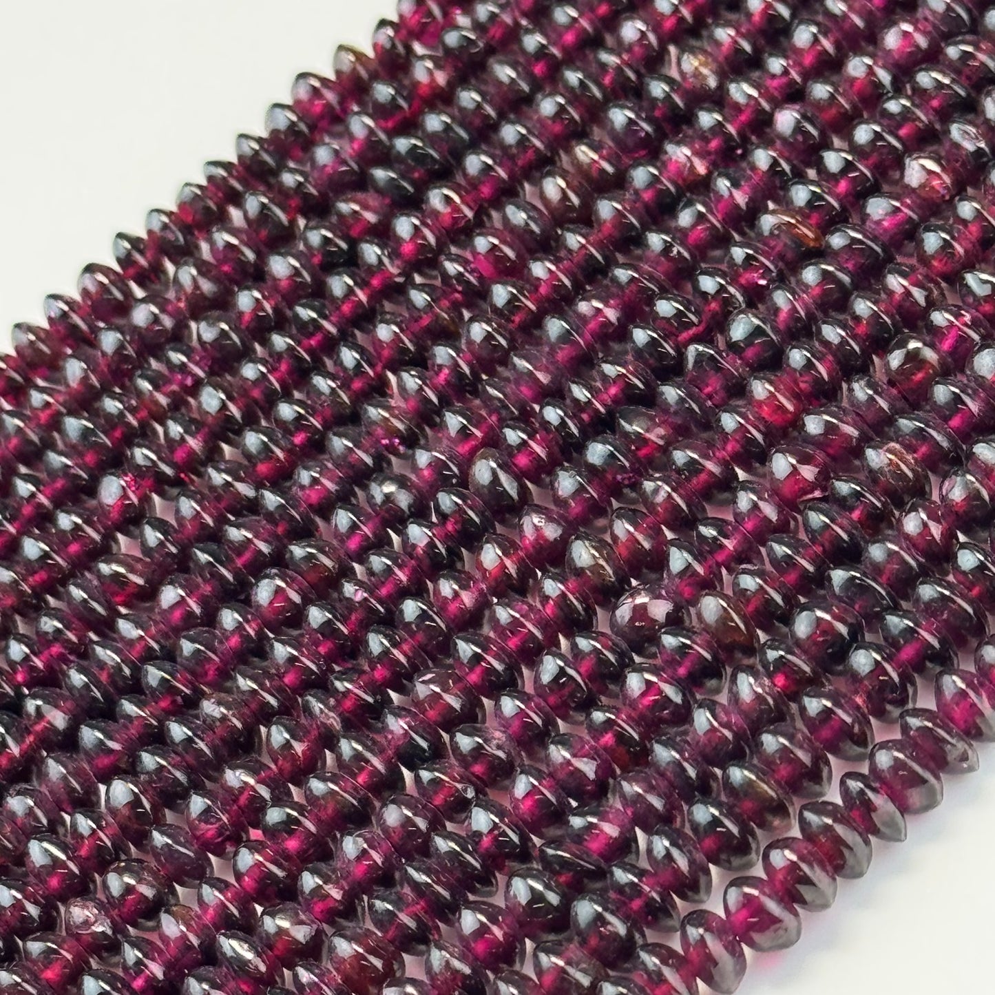 Garnet Polished Spaceship Gemstone Beads (A Quality)