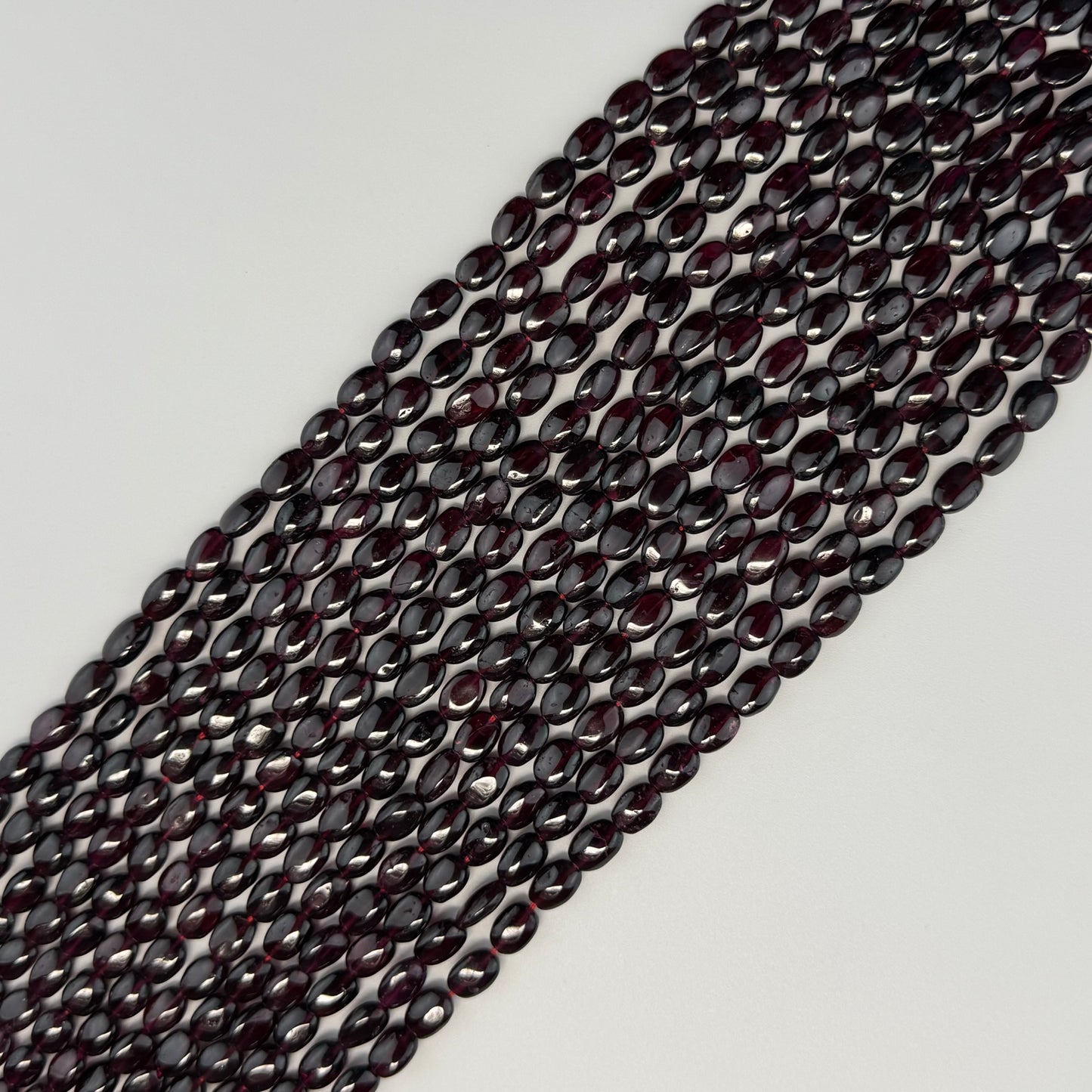 Garnet Polished Oval Gemstone Beads (A Quality)