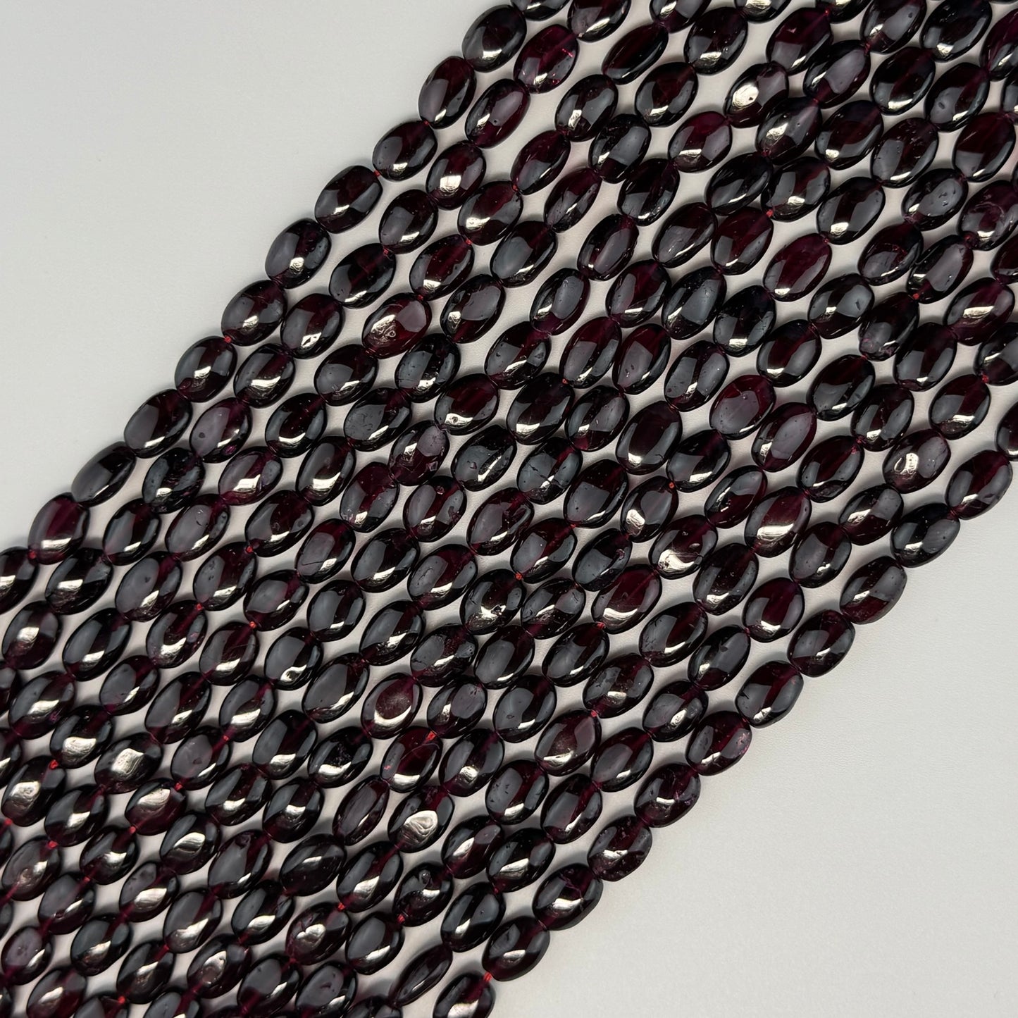 Garnet Polished Oval Gemstone Beads (A Quality)