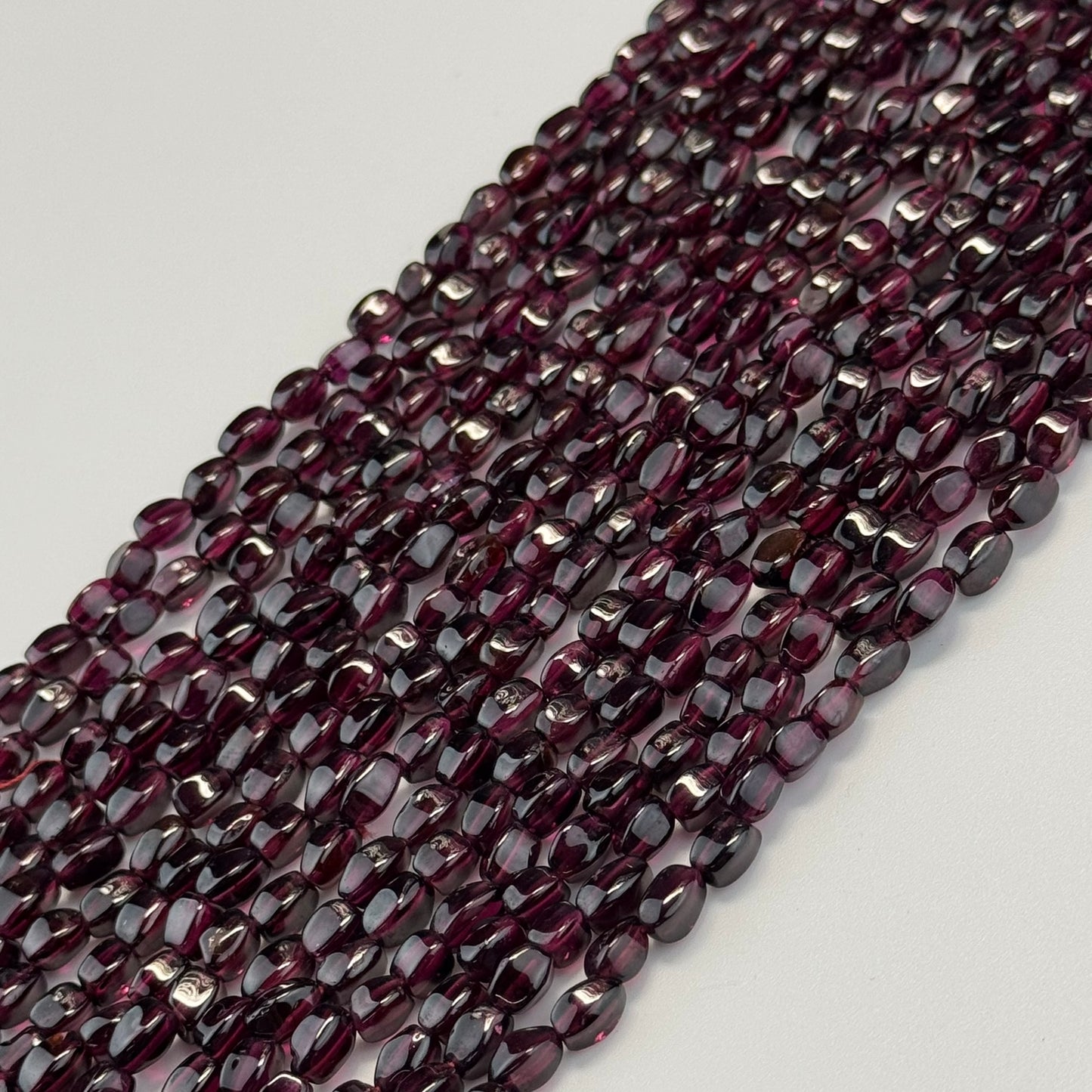 Garnet Polished Four-Sided Barrel Gemstone Beads (A Quality)