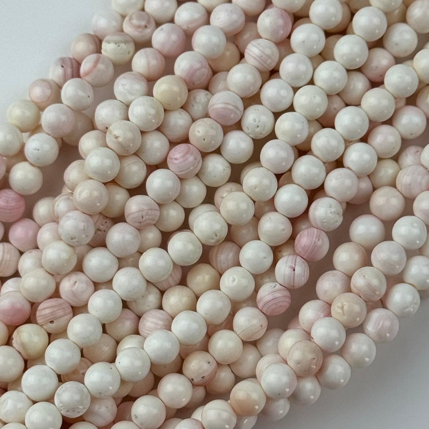 Soft Pink Shell Mother Of Pearl Polished Round Beads