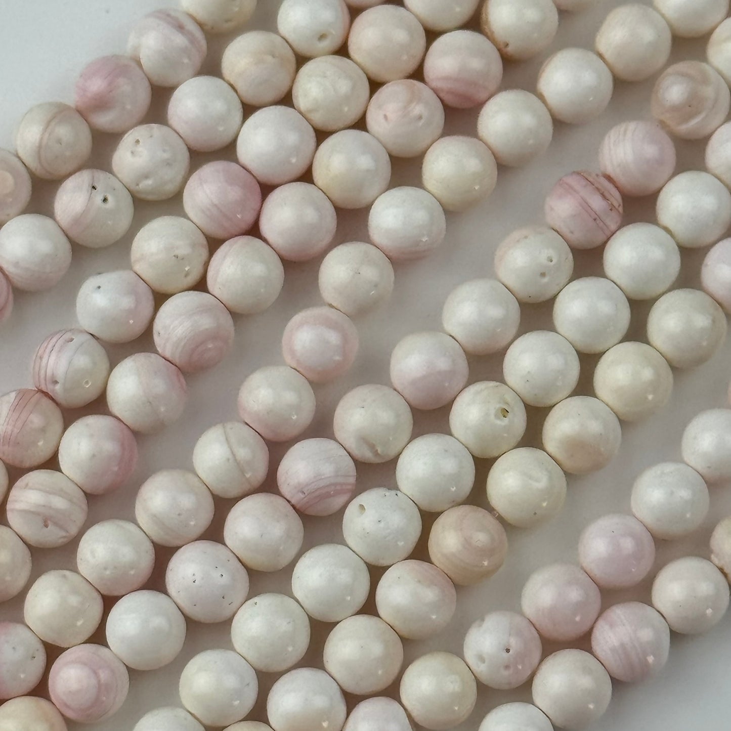 Soft Pink Shell Mother Of Pearl Polished Round Beads