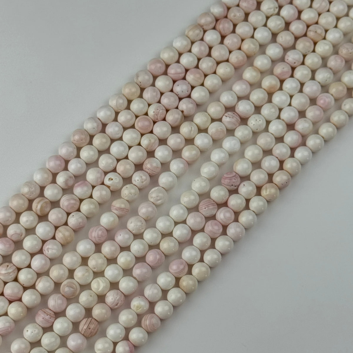 Soft Pink Shell Mother Of Pearl Polished Round Beads