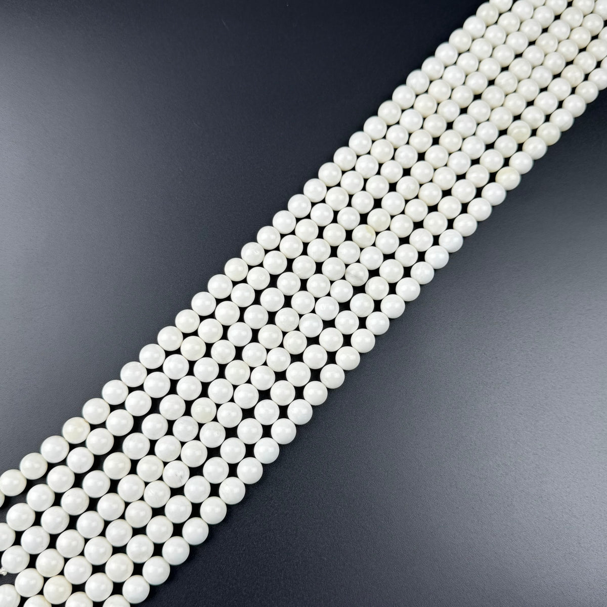 White Shell Mother Of Pearl Polished Round Beads