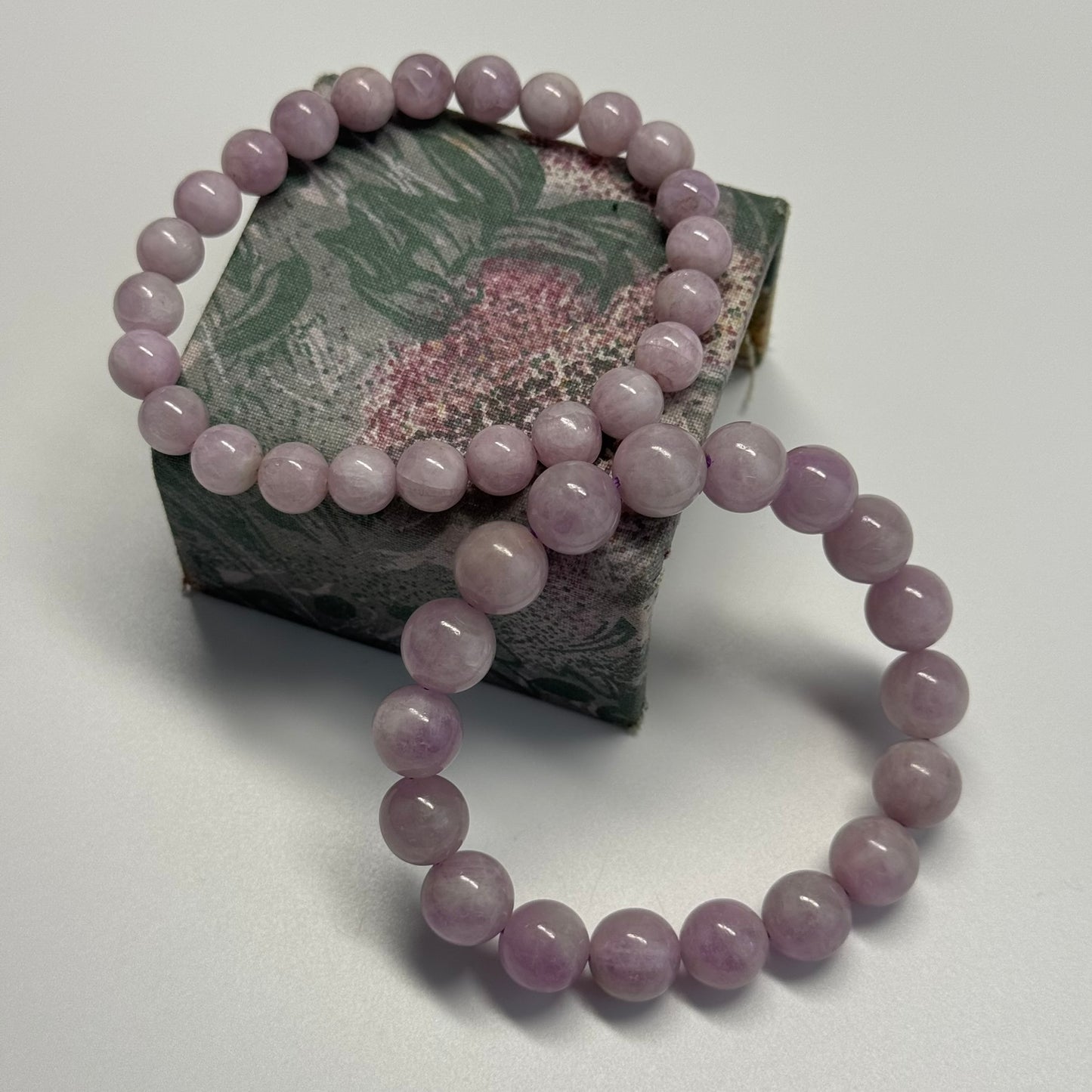 Kunzite Beaded Bracelet – Unique Pink Crystal Jewelry - (AAA Quality)
