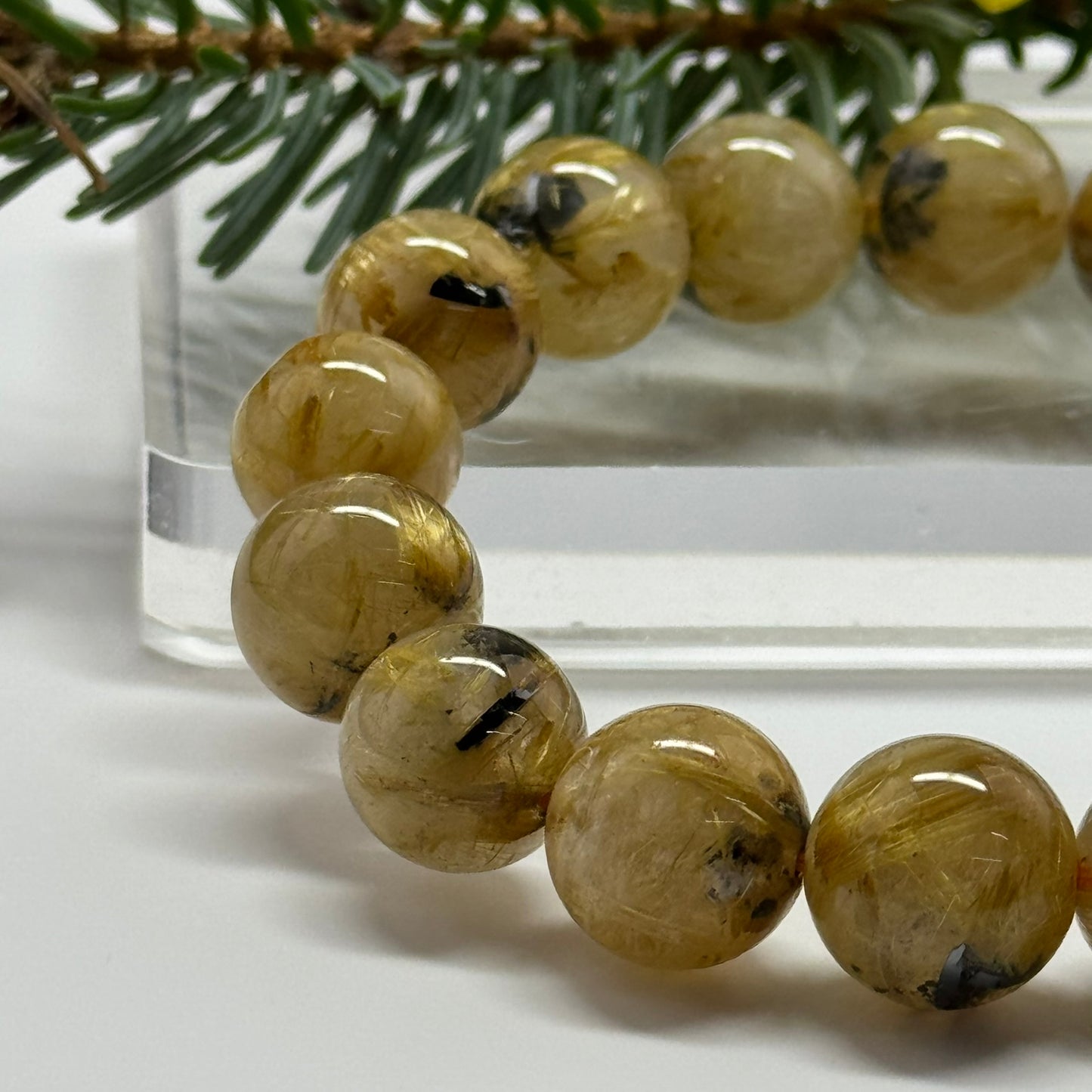 Golden Rutilated Quartz Bracelet – Premium Quality Natural Stone Accessory
