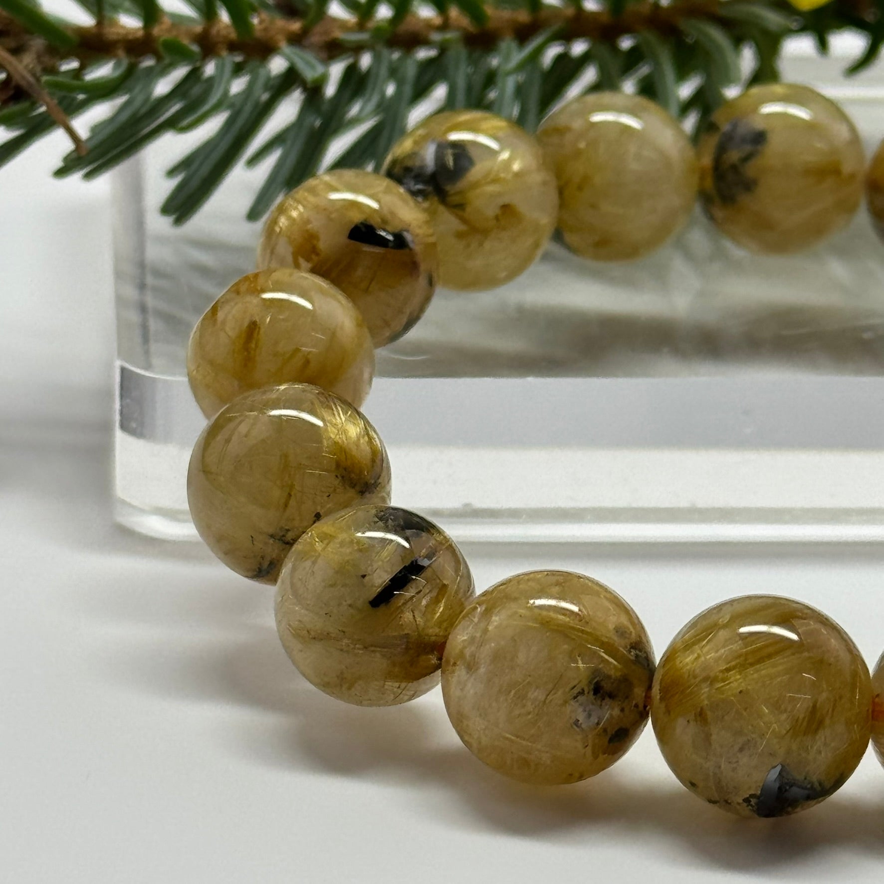 Golden Rutilated Quartz Bracelet – Premium Quality Natural Stone Accessory