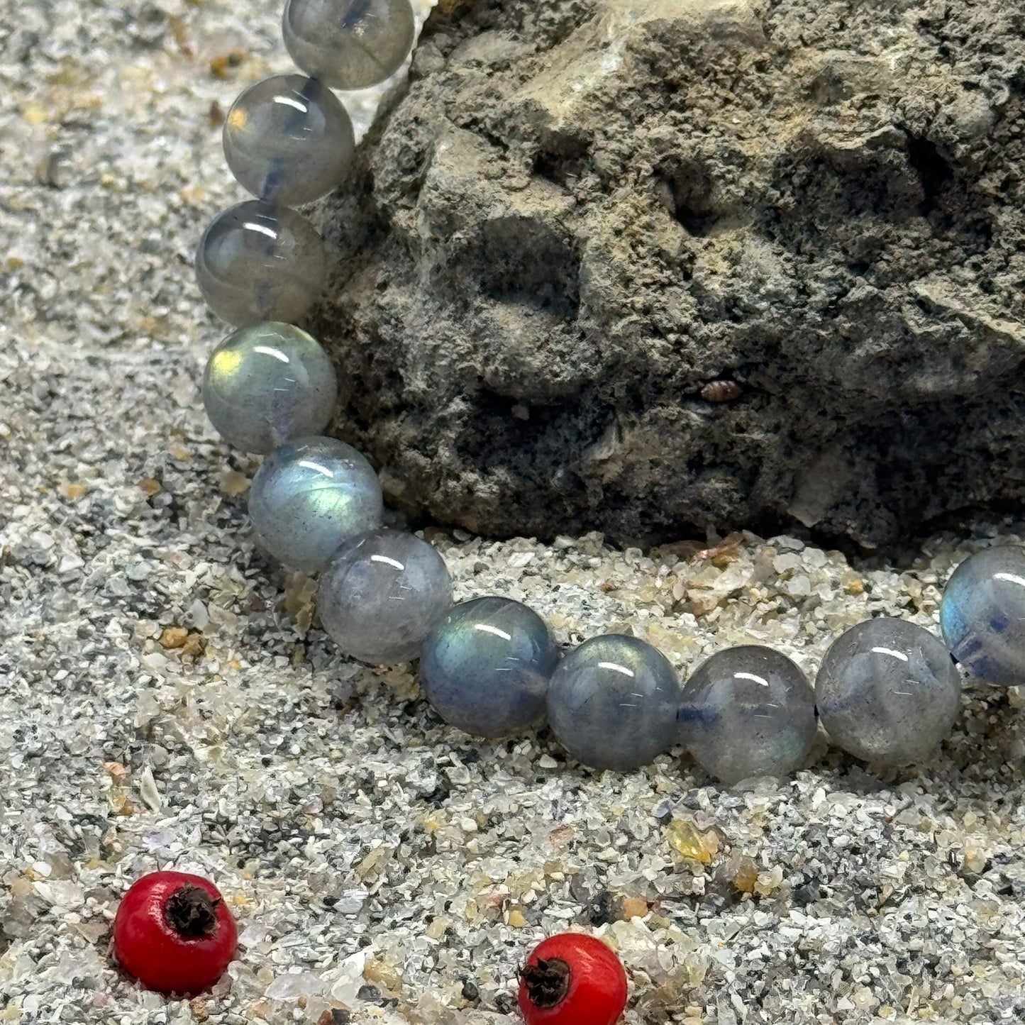 Labradorite Bracelet – Natural Gemstone Jewelry