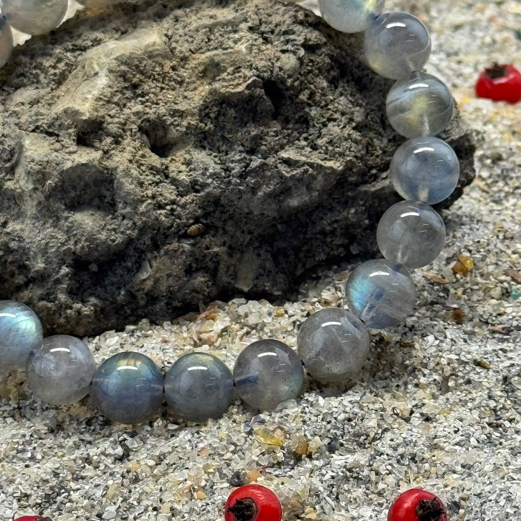 Labradorite Bracelet – Natural Gemstone Jewelry